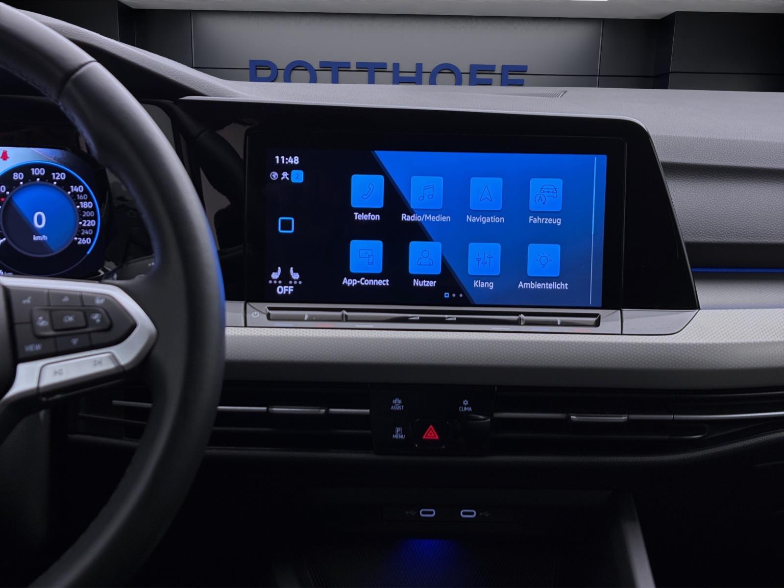 Volkswagen Golf Variant 1.0 TSI MOVE NAVI ACC LED SITZHZG