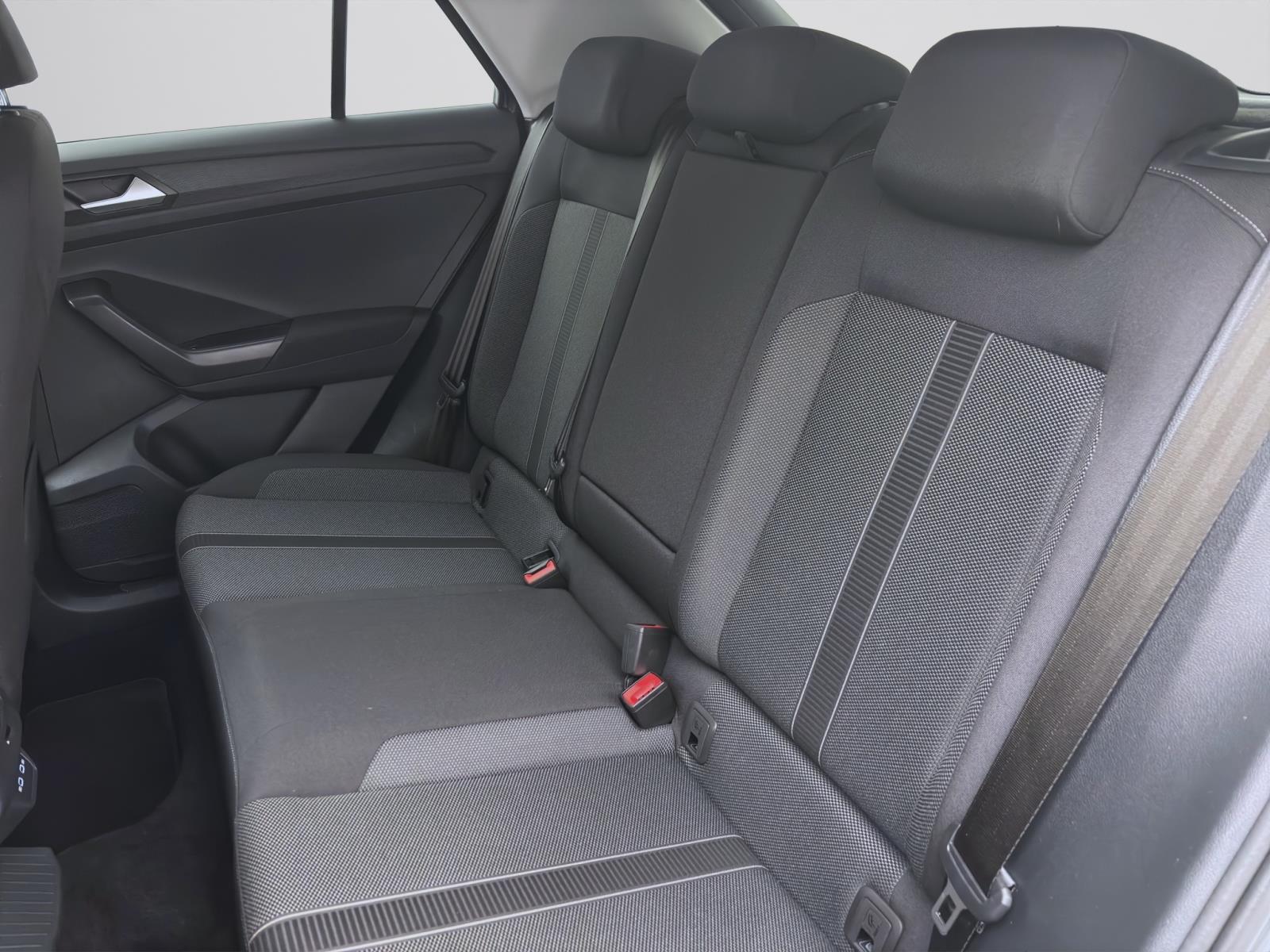 Volkswagen T-Roc 1.0 TSI LIFE NAVI LED SITZHZG LM16