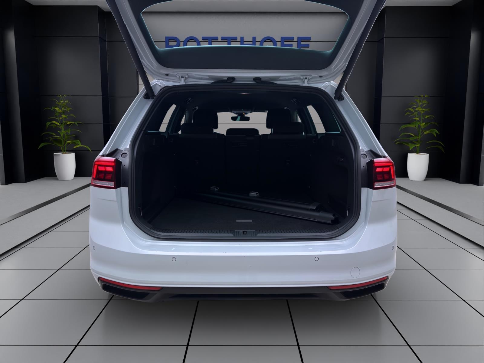 Volkswagen Passat Variant 2.0 TDI DSG BUSINESS AHK ACC NAVI PDC