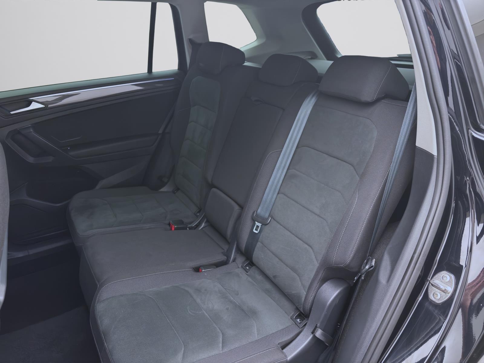 Volkswagen Tiguan Allspace 2.0 TDI DSG 4M R-LINE BLACK STYLE AHK ACC NAVI