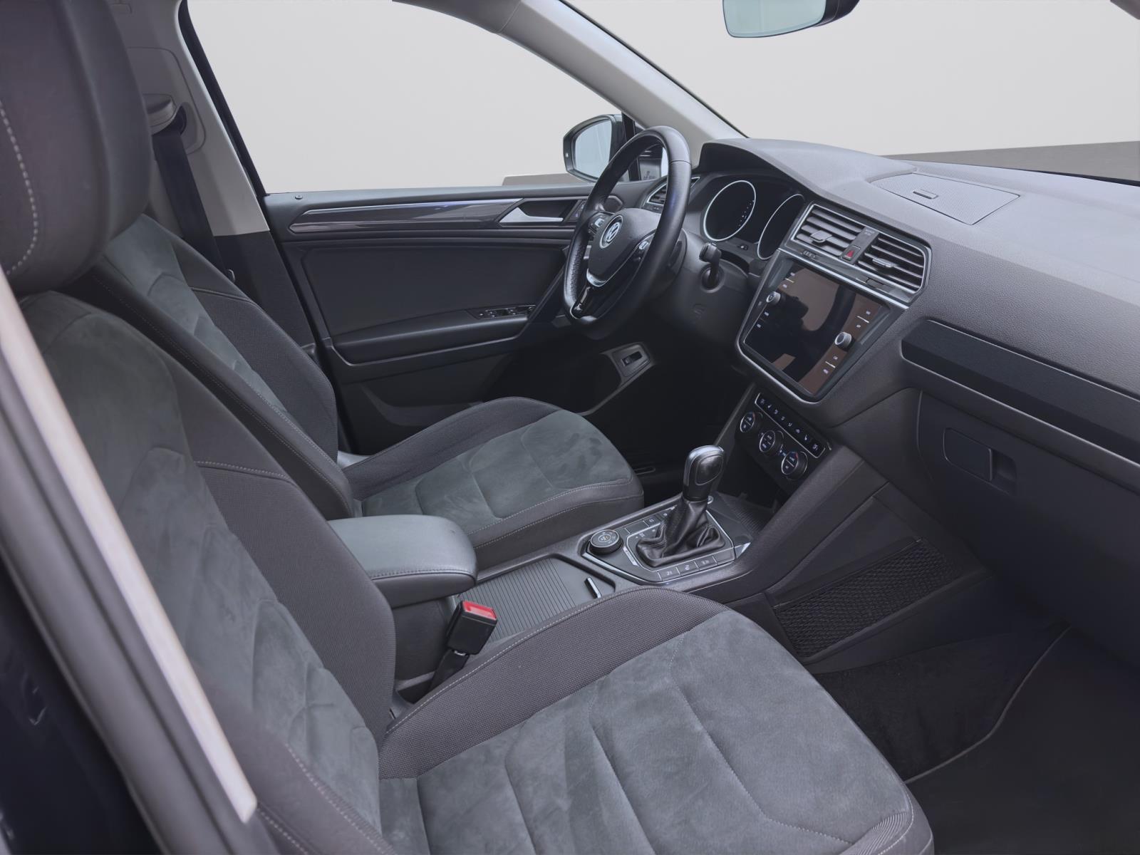 Volkswagen Tiguan Allspace 2.0 TDI DSG 4M R-LINE BLACK STYLE AHK ACC NAVI