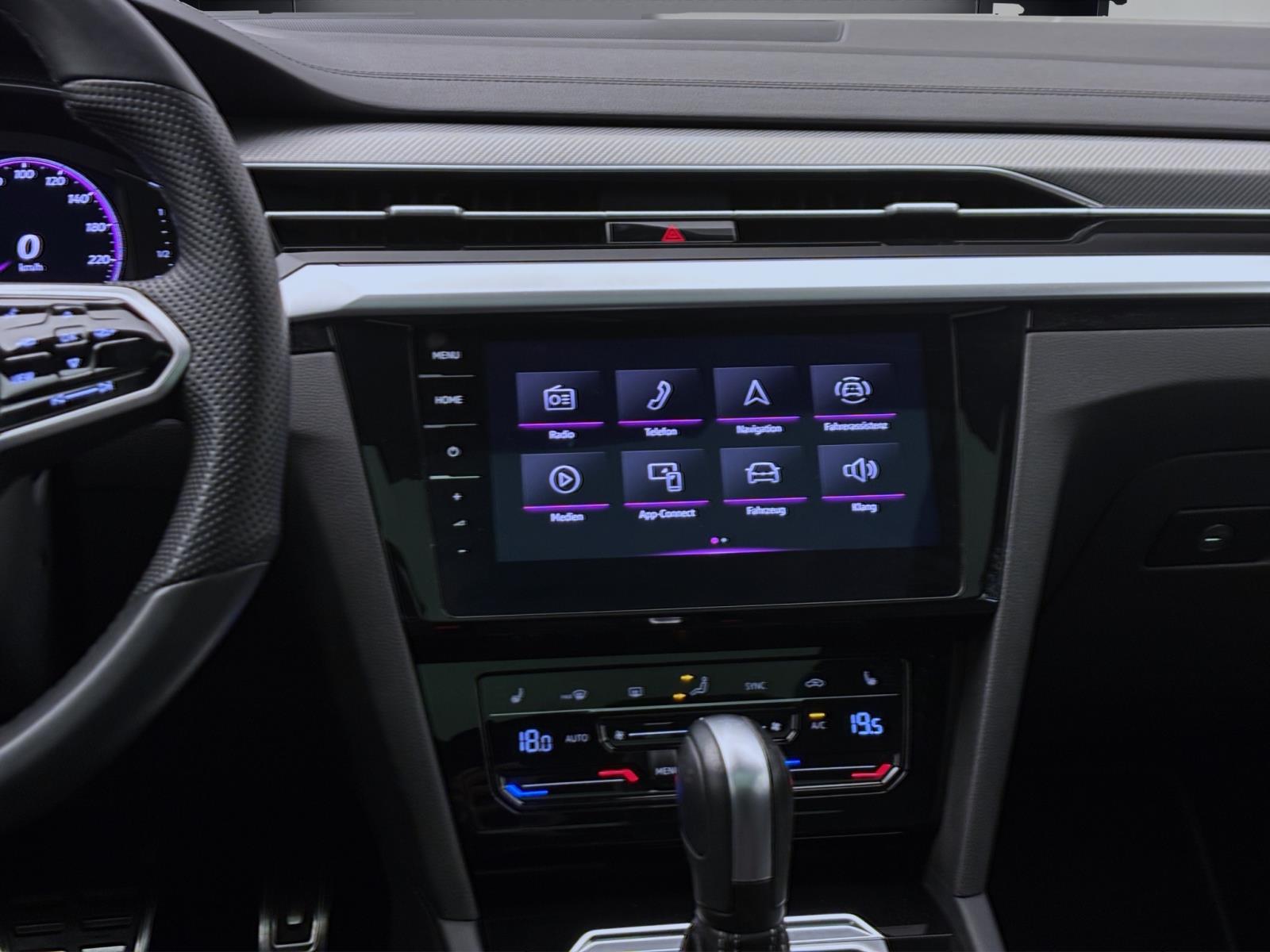 Volkswagen Arteon Shooting Brake 2.0 TSI DSG R-LINE MATRIX NAVI LM18 PANO