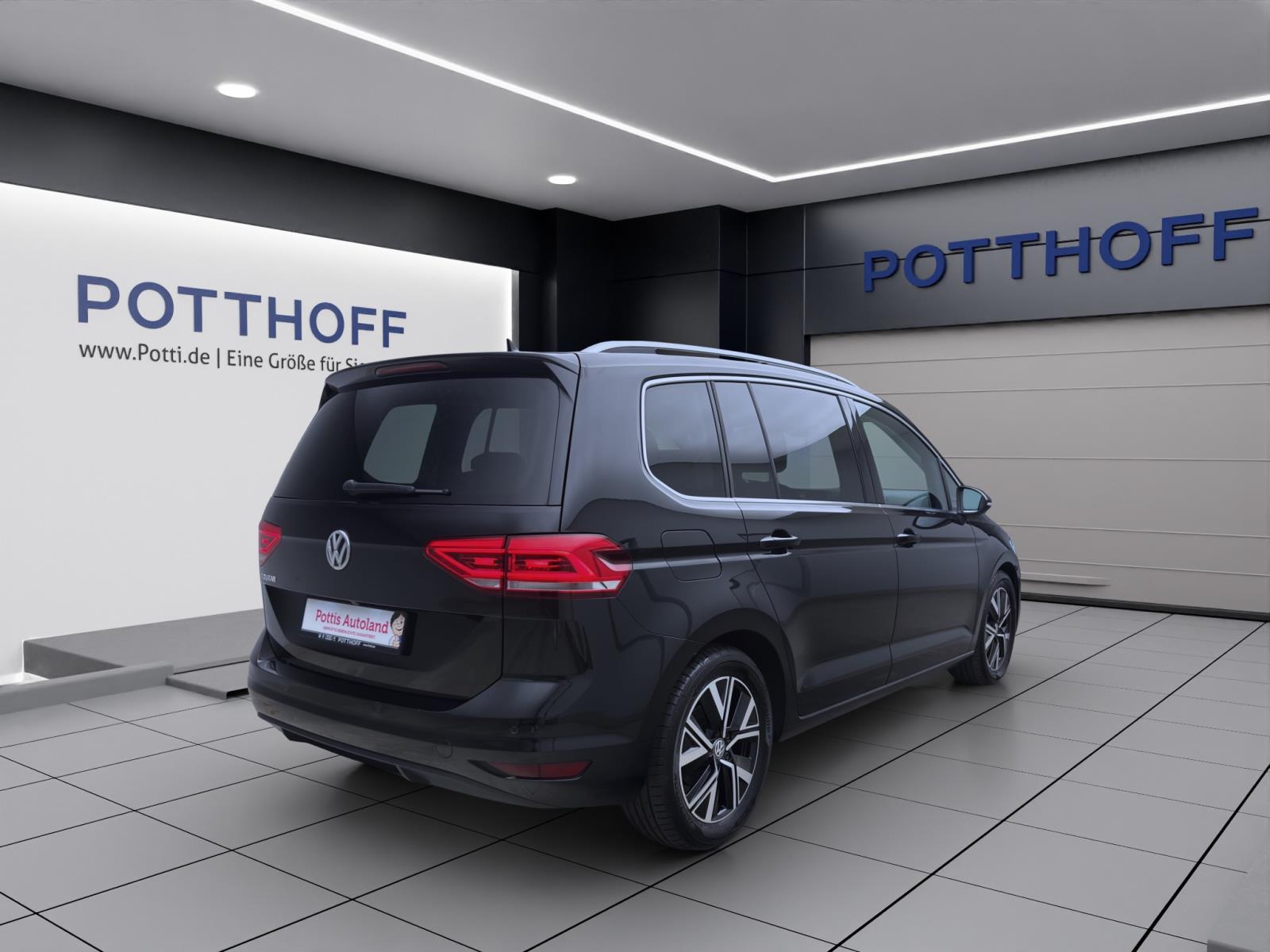Volkswagen Touran 1.5 TSI DSG HIGHLINE PANO AHK NAVI KAMERA