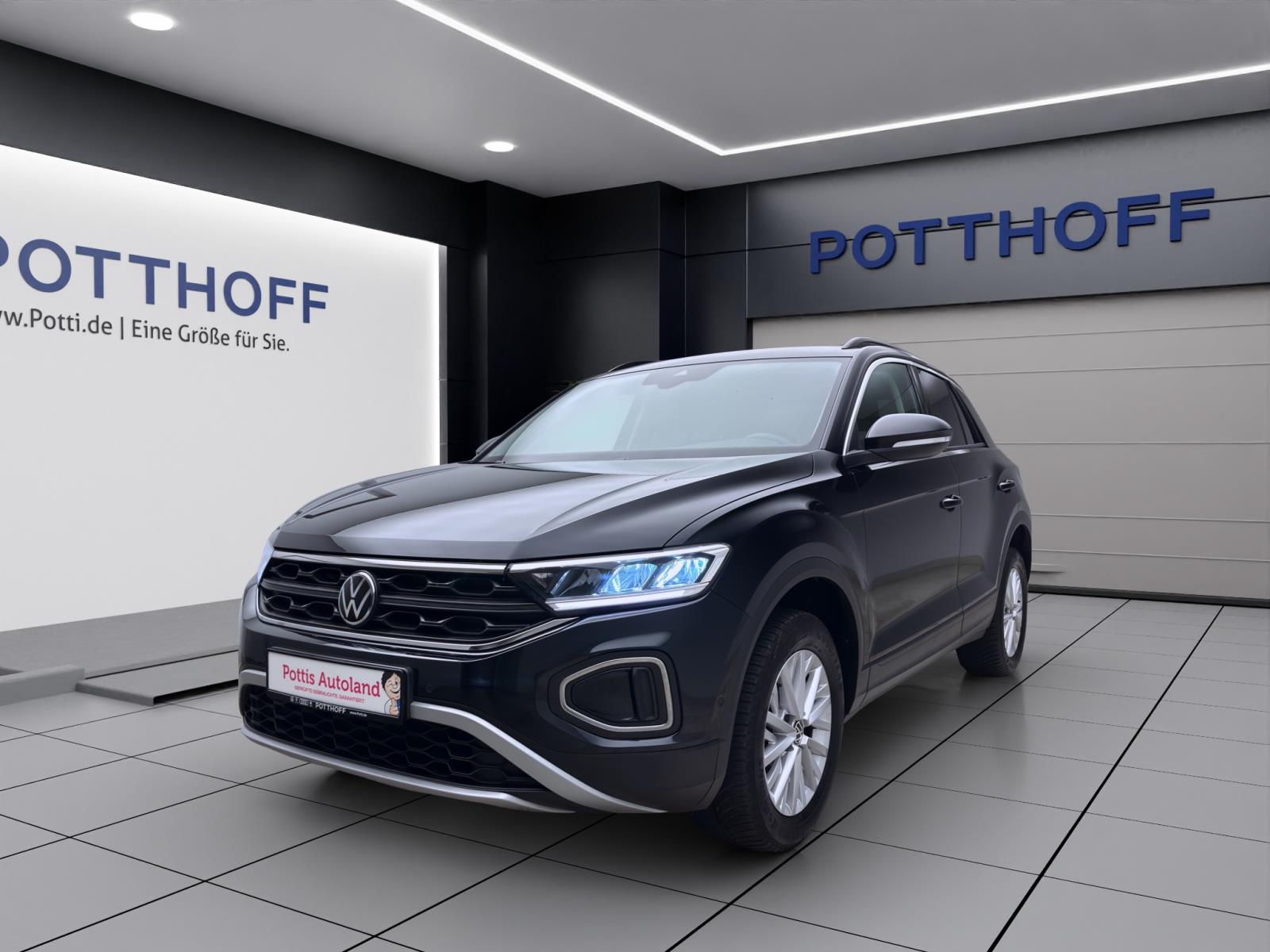 Volkswagen T-Roc 1.0 TSI LIFE NAVI LED PDC SITZHZG