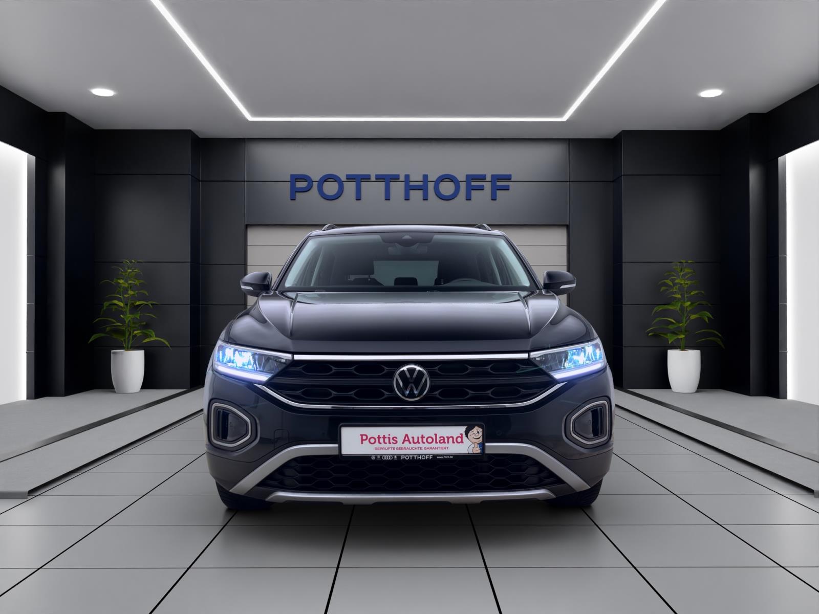 Volkswagen T-Roc 1.0 TSI LIFE NAVI LED PDC SITZHZG