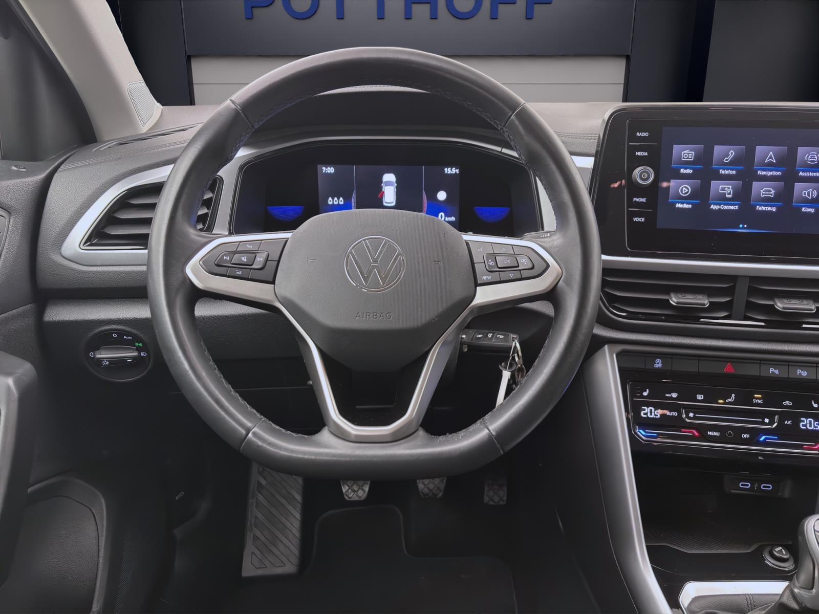 Volkswagen T-Roc 1.0 TSI LIFE NAVI LED PDC SITZHZG