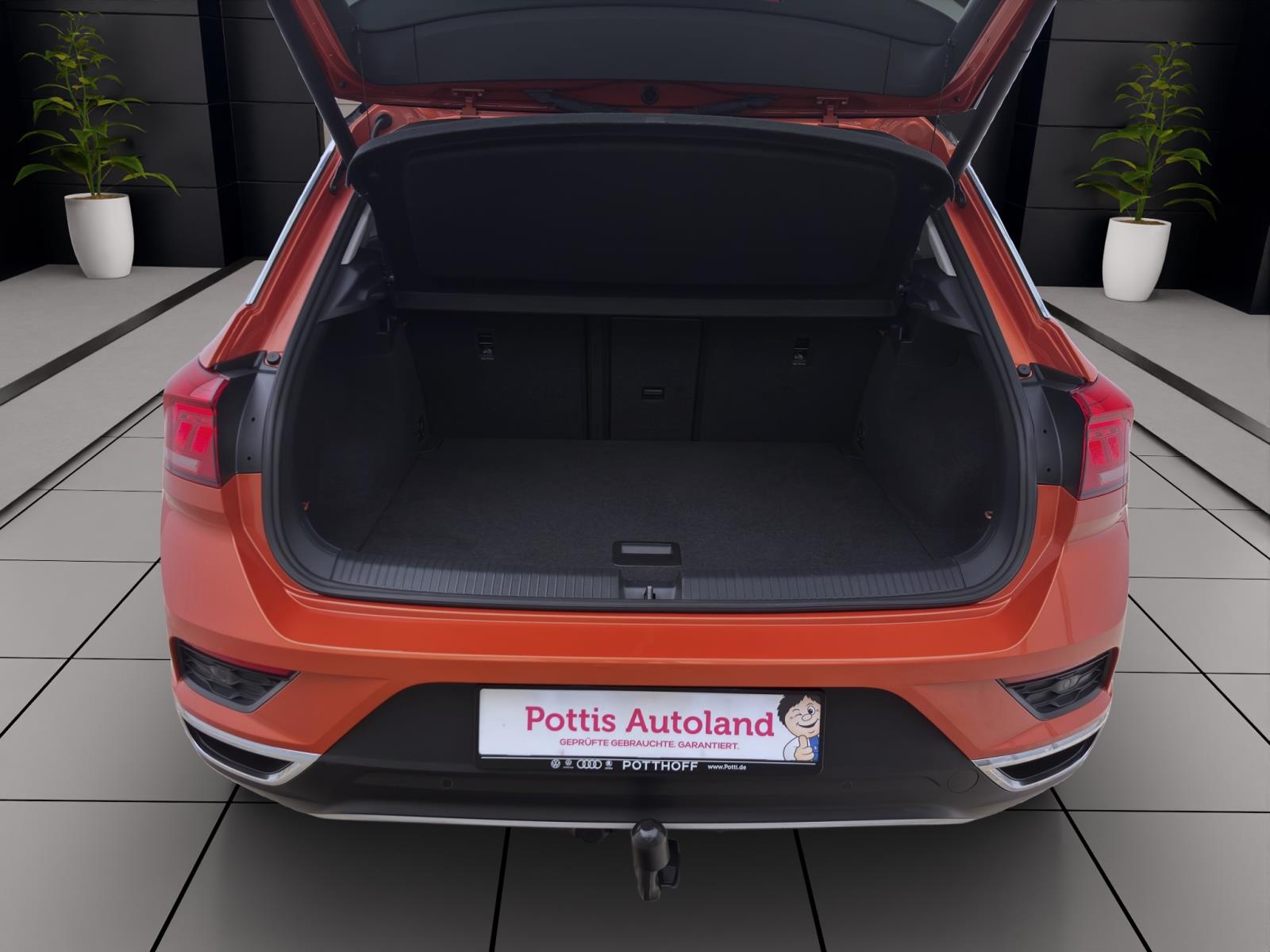 Volkswagen T-Roc 1.6 TDI IQ.DRIVE STANDHZG AHK ACC LED