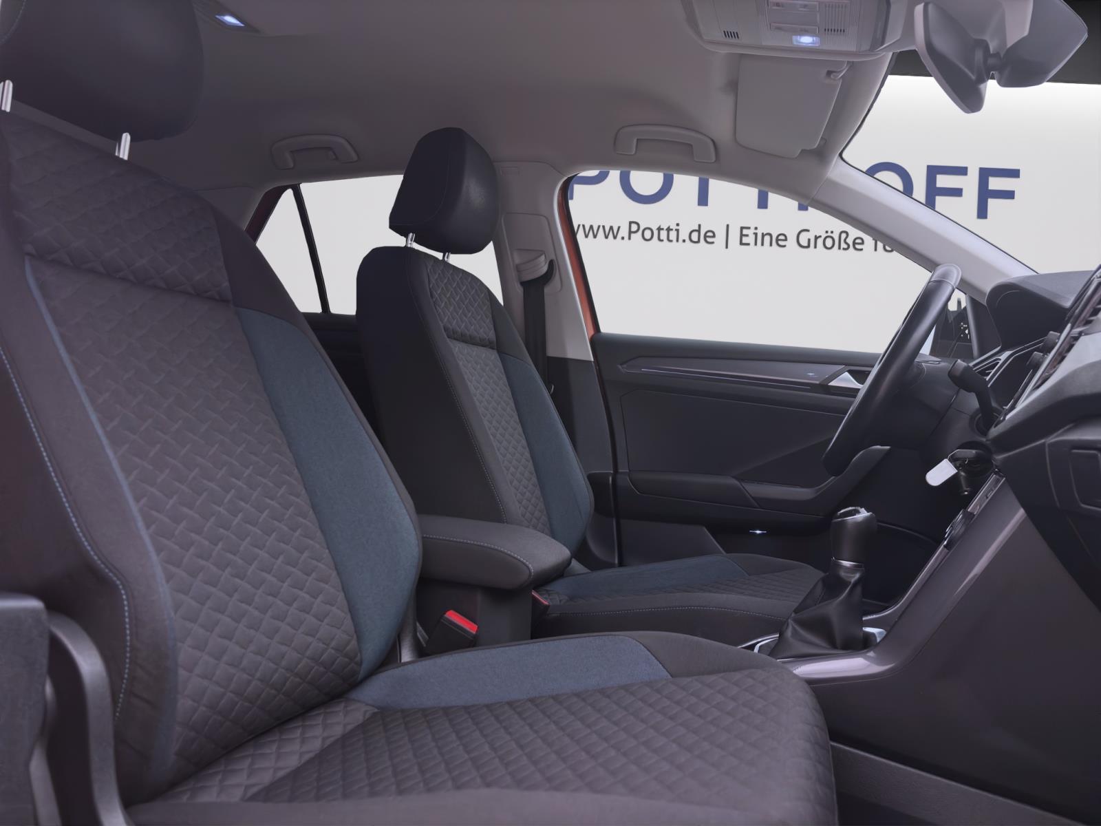 Volkswagen T-Roc 1.6 TDI IQ.DRIVE STANDHZG AHK ACC LED
