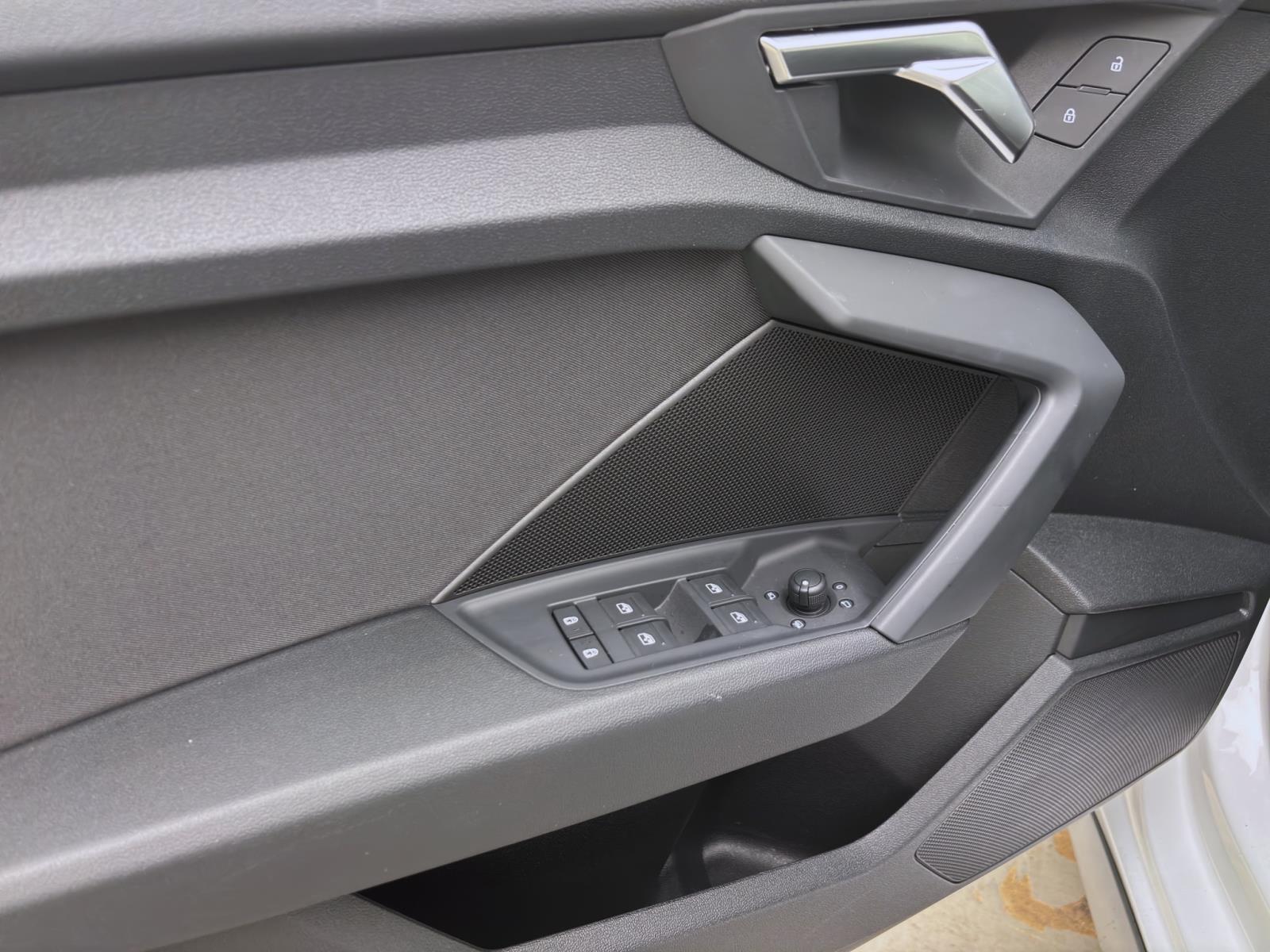 Audi A3 Sportback 35 TDI S LINE MATRIX NAVI KAMERA AHK