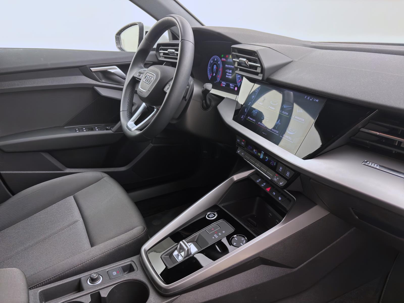 Audi A3 Sportback 35 TDI S LINE MATRIX NAVI KAMERA AHK