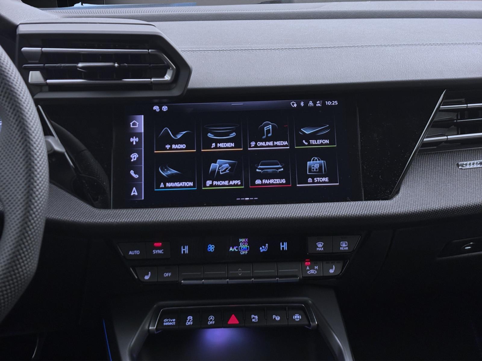 Audi A3 Sportback 35 TFSI S LINE NAVI+ KAMERA LED SITZHZG