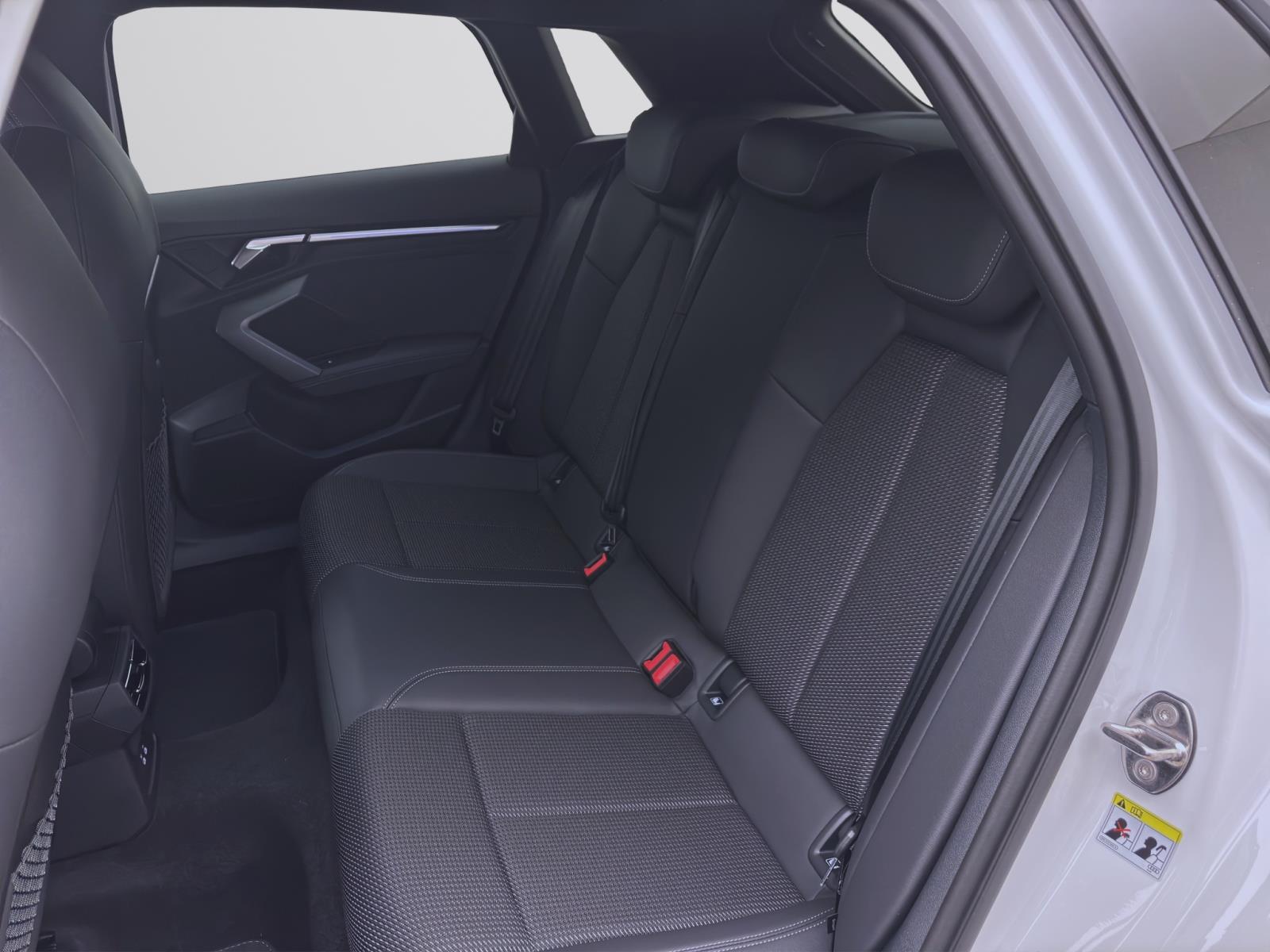 Audi A3 Sportback 35 TFSI S LINE NAVI+ KAMERA LED SITZHZG