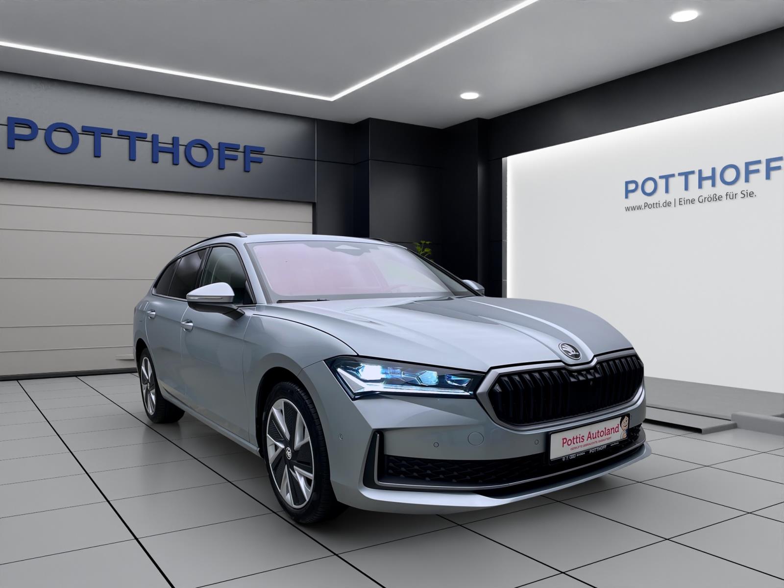 Bild 5: Skoda Superb Combi 2.0 TDI DSG SELECTION AHK NAV MATRIX 360°