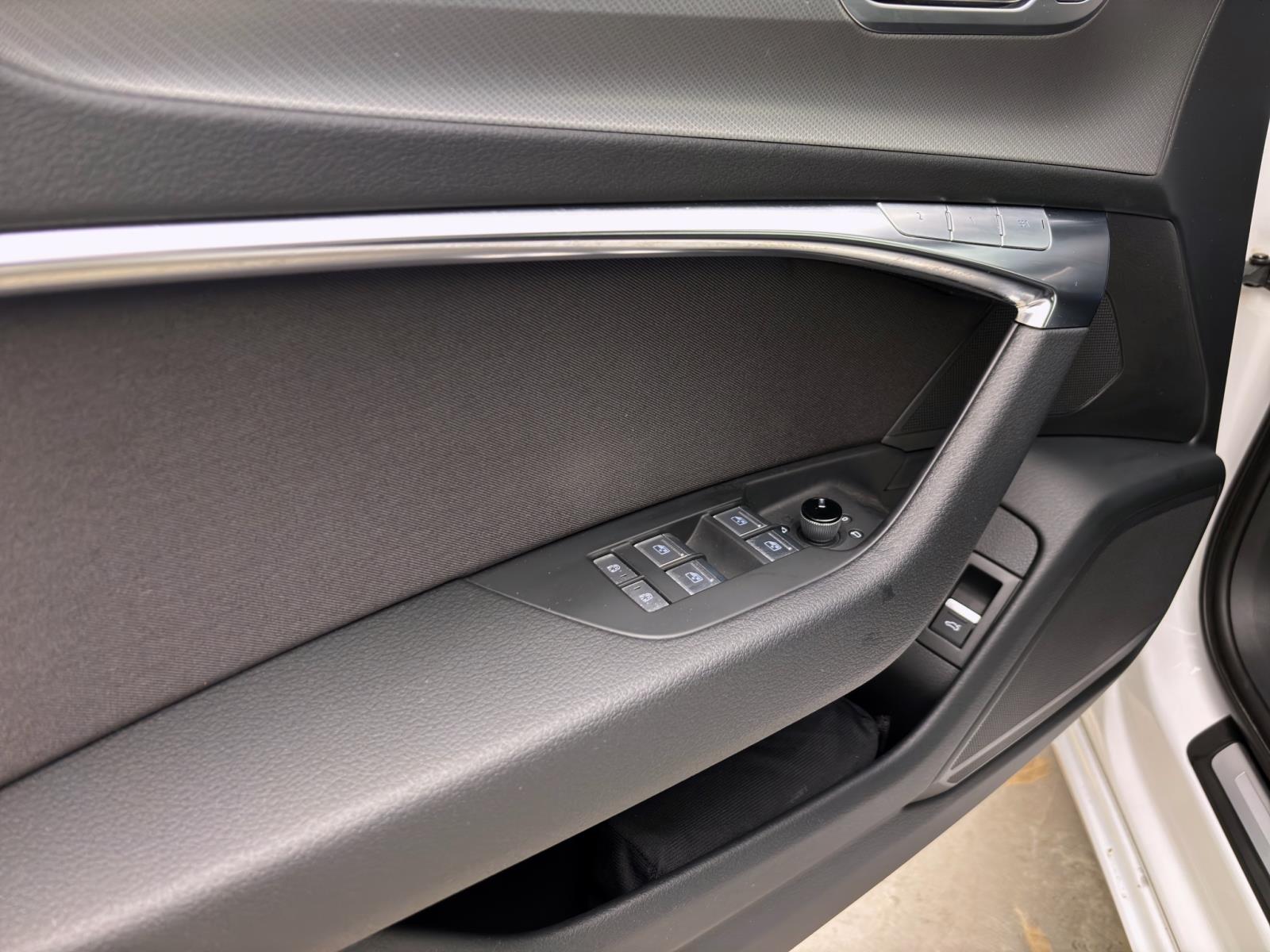 Audi A6 Avant 40 TDI SPORT PANO VIRTUAL MATRIX NAVI