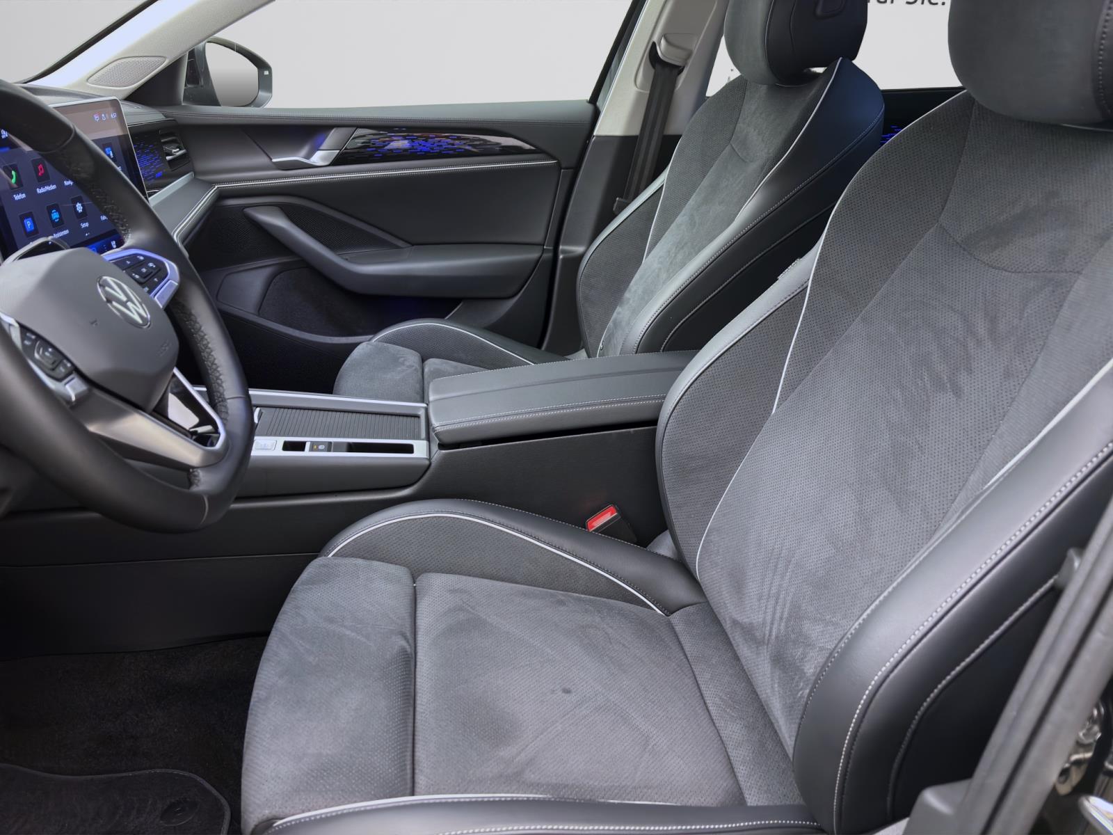 Bild 8: Volkswagen Passat Variant 2.0 TDI DSG BUSINESS AHK NAVI DCC ACC