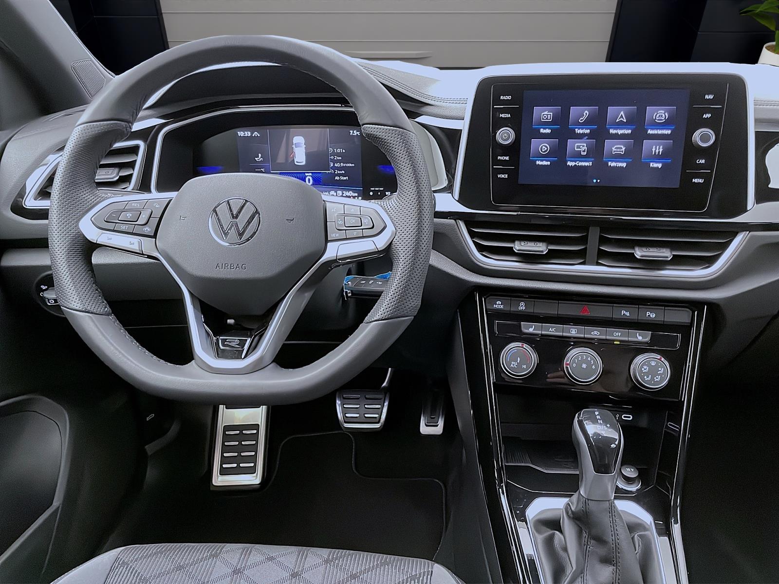 Bild 11: Volkswagen T-Roc 1.5 TSI DSG R-LINE AHK ACC SITZHZG LED+