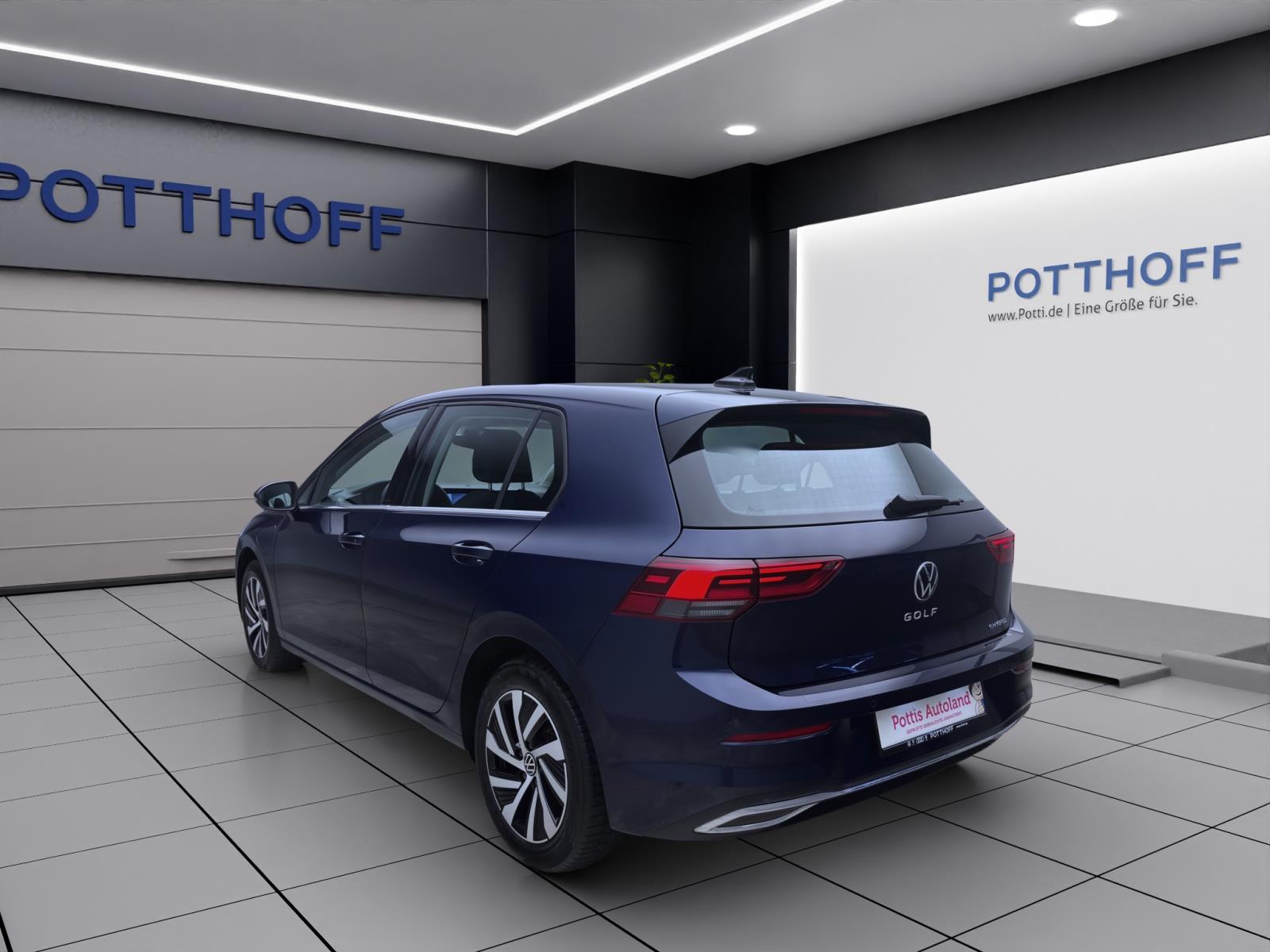 Volkswagen Golf 1.4 eHybrid STYLE AHK NAVI LED+ SITZHZG