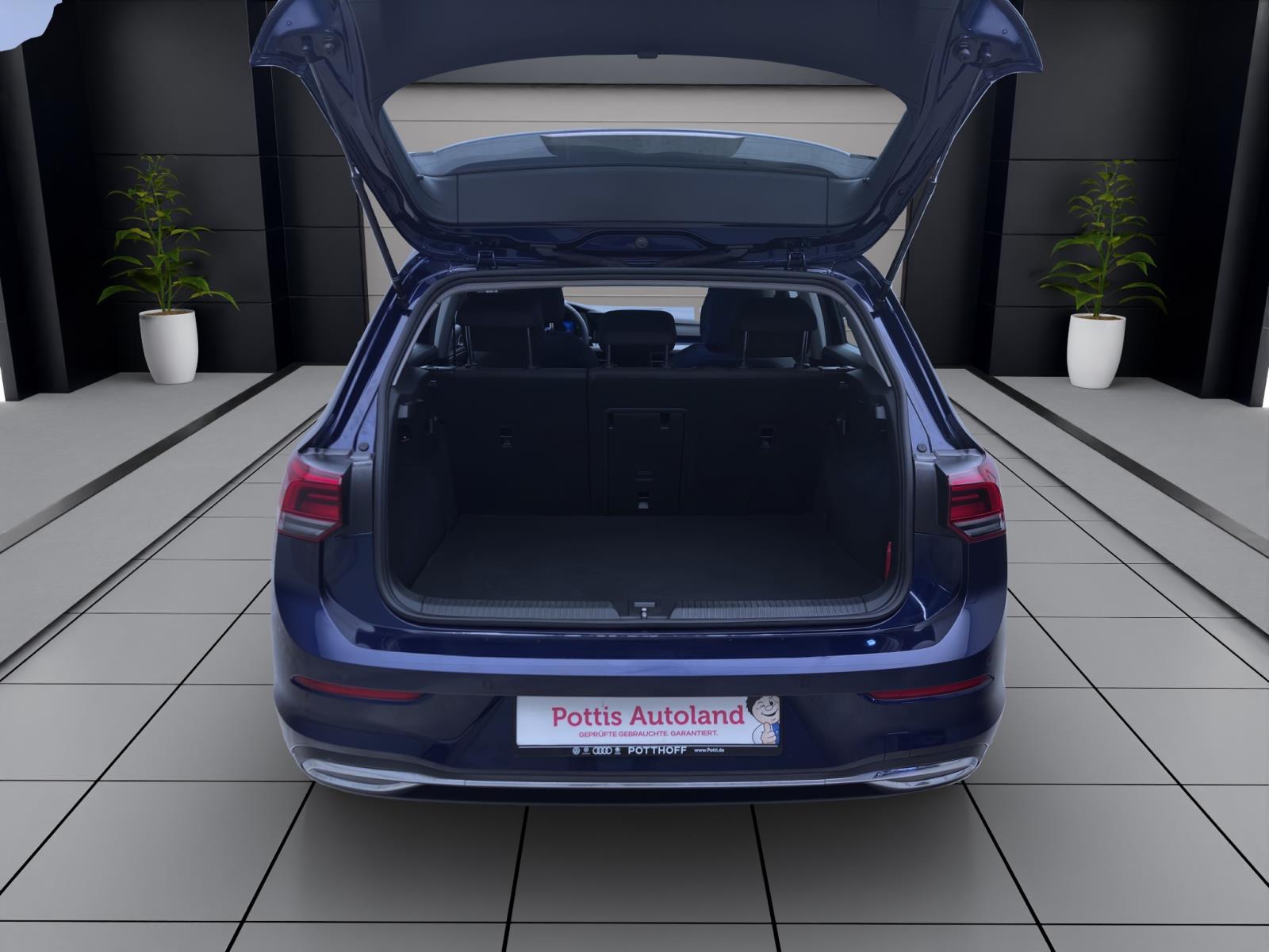 Volkswagen Golf 1.4 eHybrid STYLE AHK NAVI LED+ SITZHZG
