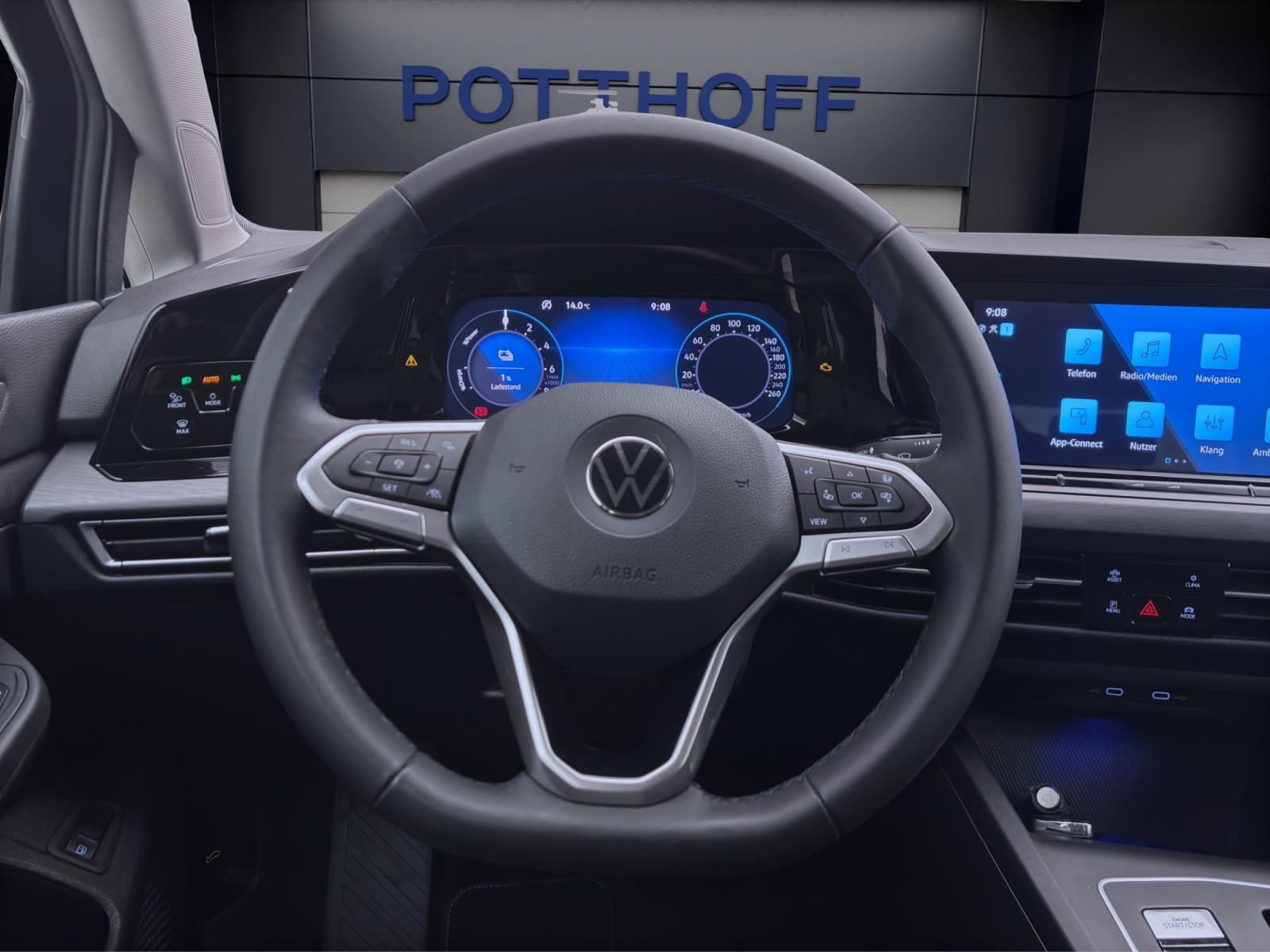 Volkswagen Golf 1.4 eHybrid STYLE AHK NAVI LED+ SITZHZG