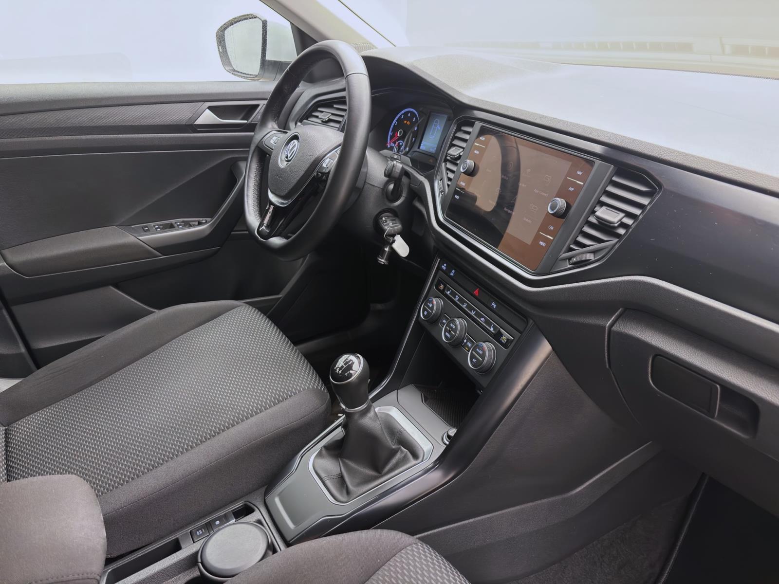 Volkswagen T-Roc 1.0 TSI PDC NAVI KLIMA DAB+ LM16