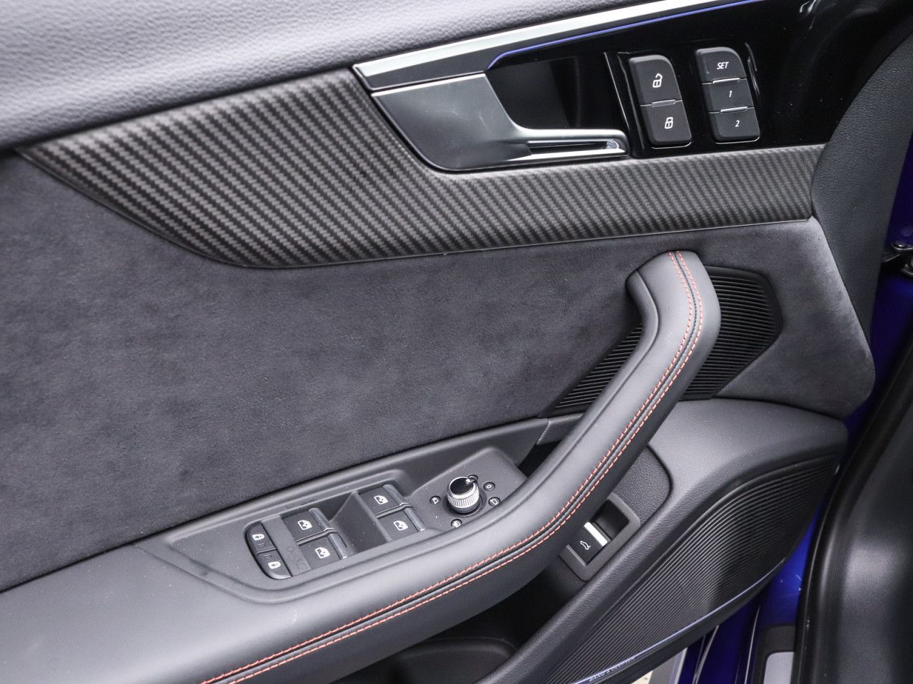 Audi RS4 Avant Q PANO NAVI+ MATRIX B&O HuD