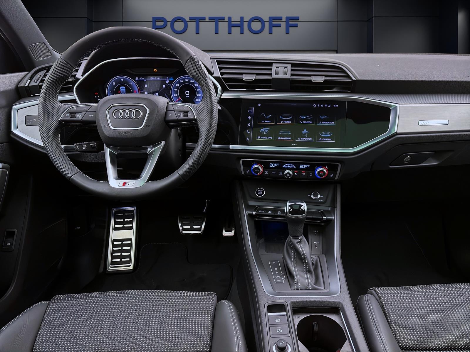 Audi Q3 35 TDI S LINE PANO AHK NAVI+ KAMERA