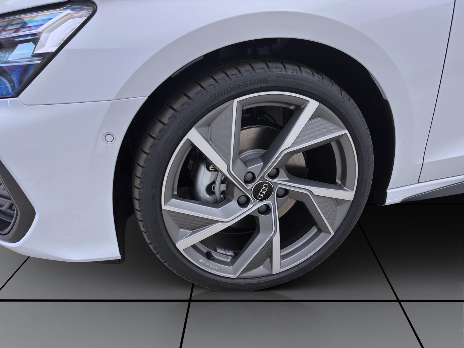 Audi A3 Sportback 35 TFSI S LINE AHK NAVI+ KAMERA LED