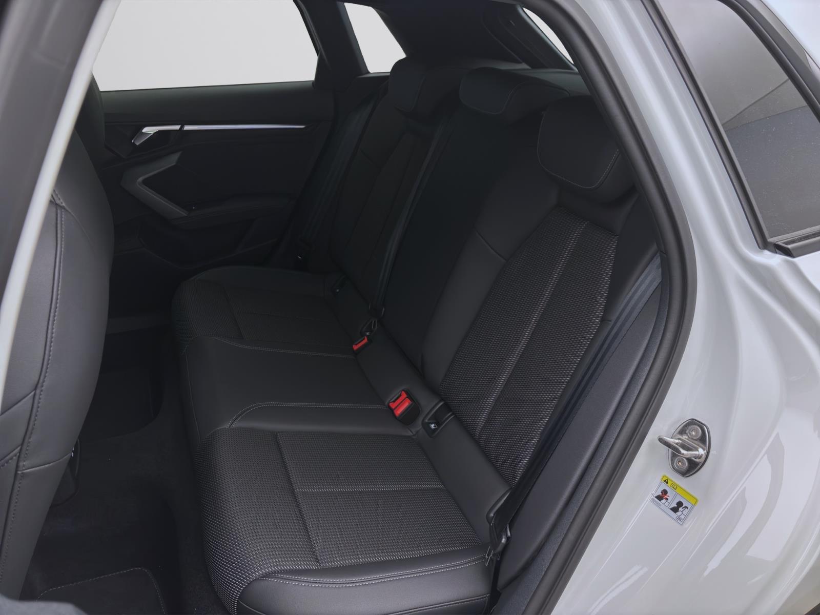 Audi A3 Sportback 35 TFSI S LINE AHK NAVI+ KAMERA LED