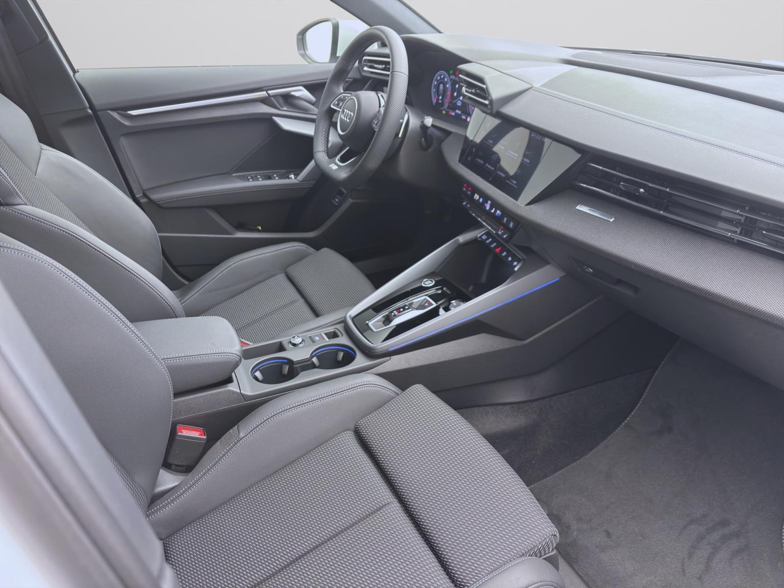 Audi A3 Sportback 35 TFSI S LINE AHK NAVI+ KAMERA LED