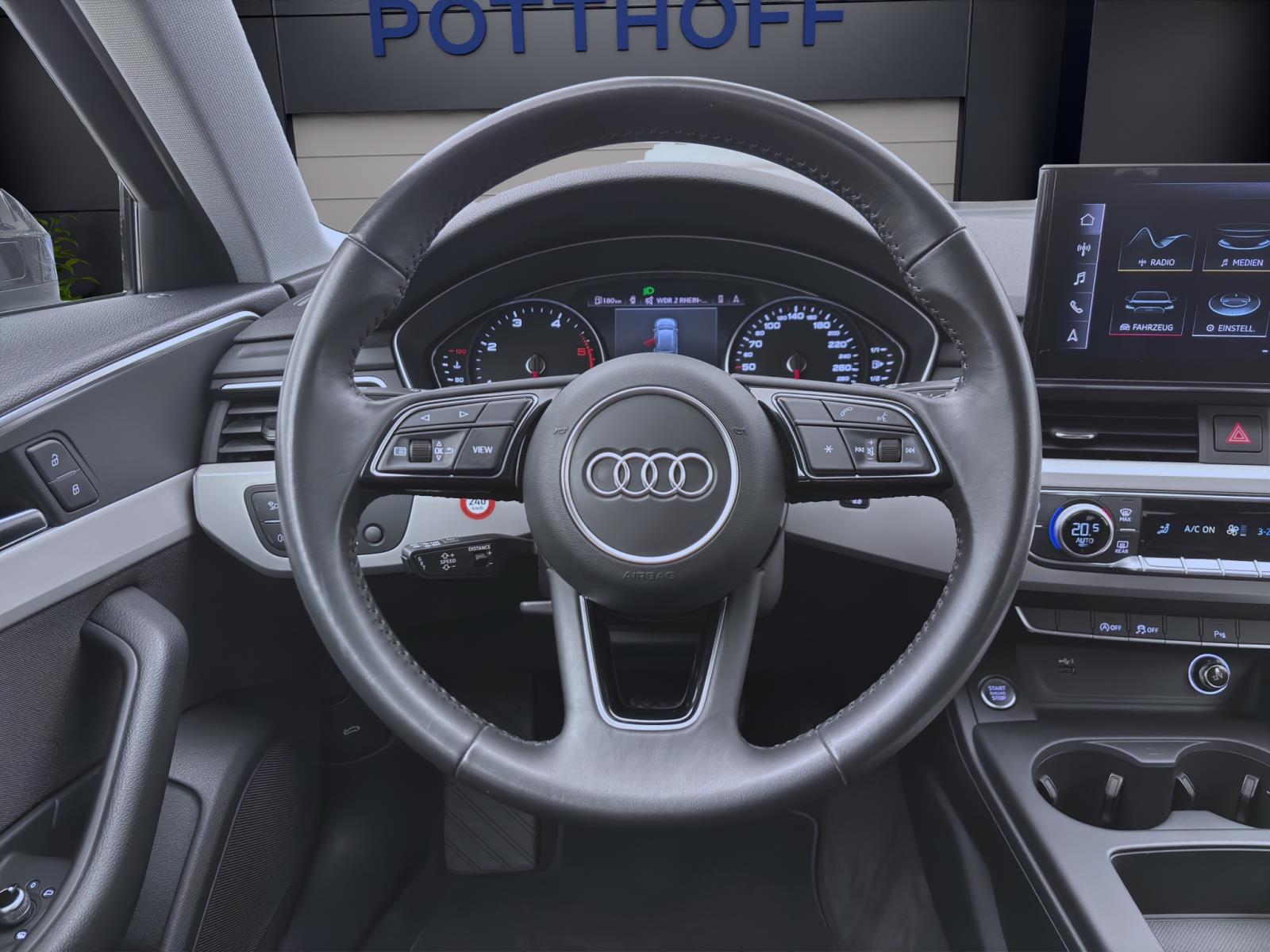 Audi A4 Avant 35 TDI DSG ADVANCED NAVI STANDHZG PDC SITZHZG