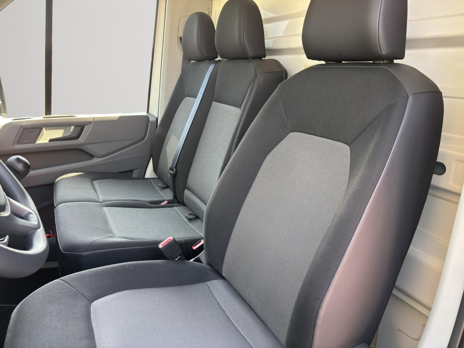 Volkswagen Crafter Pritsche 35 TDI KOFFER KAMERA KLIMA GANZJAHR