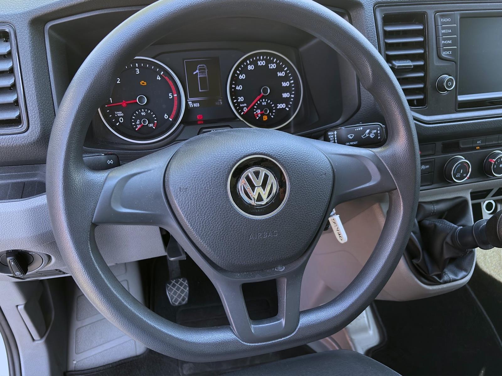 Volkswagen Crafter Pritsche 35 TDI KOFFER KAMERA KLIMA GANZJAHR