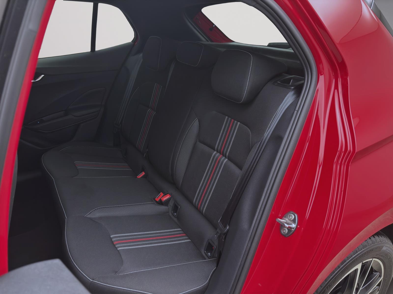 Skoda Fabia 1.0 TSI MONTE CARLO NAVI KLIMA PDC SITZHZG