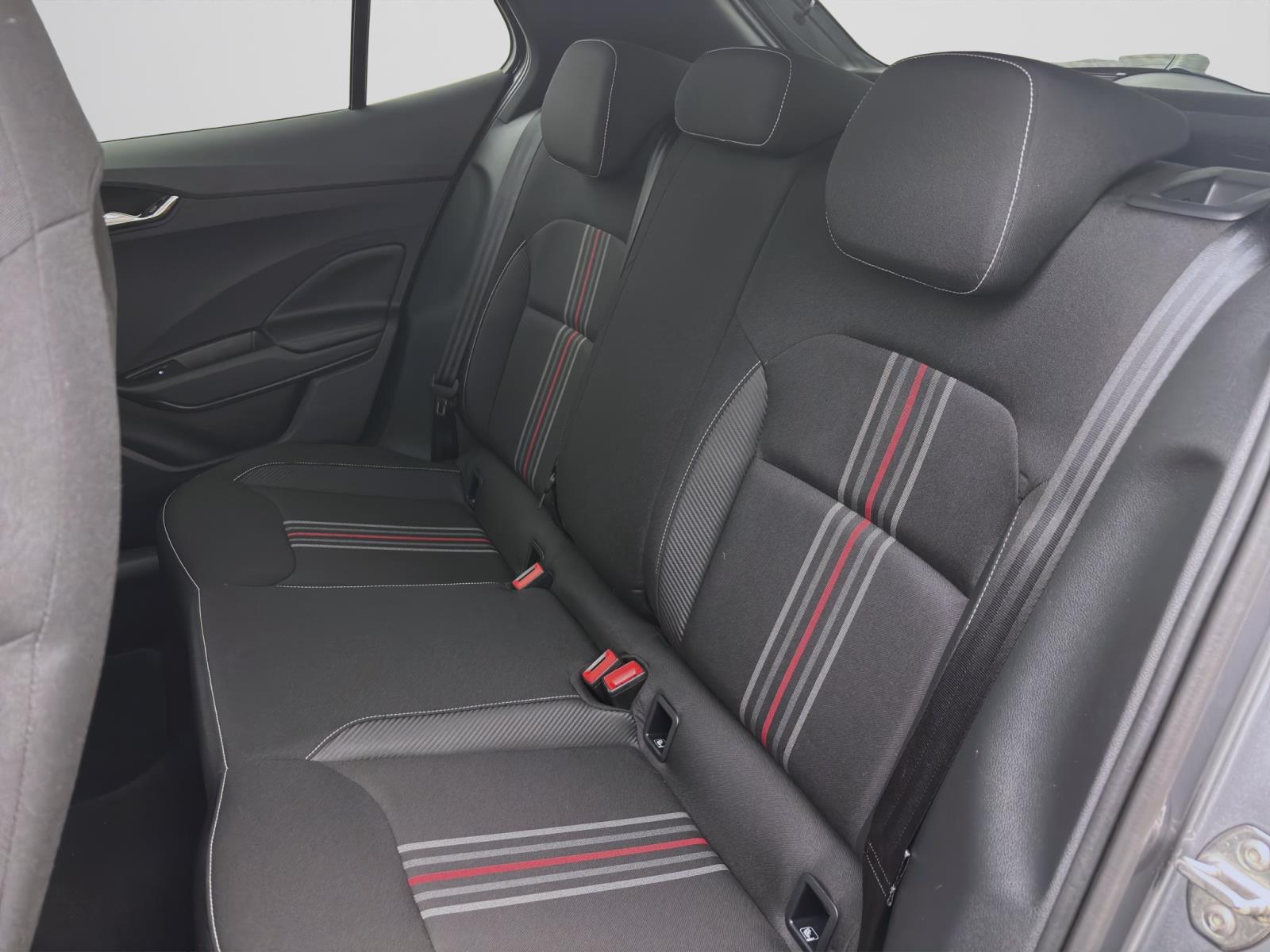 Skoda Fabia 1.0 TSI MONTE CARLO NAVI KLIMA PDC LED