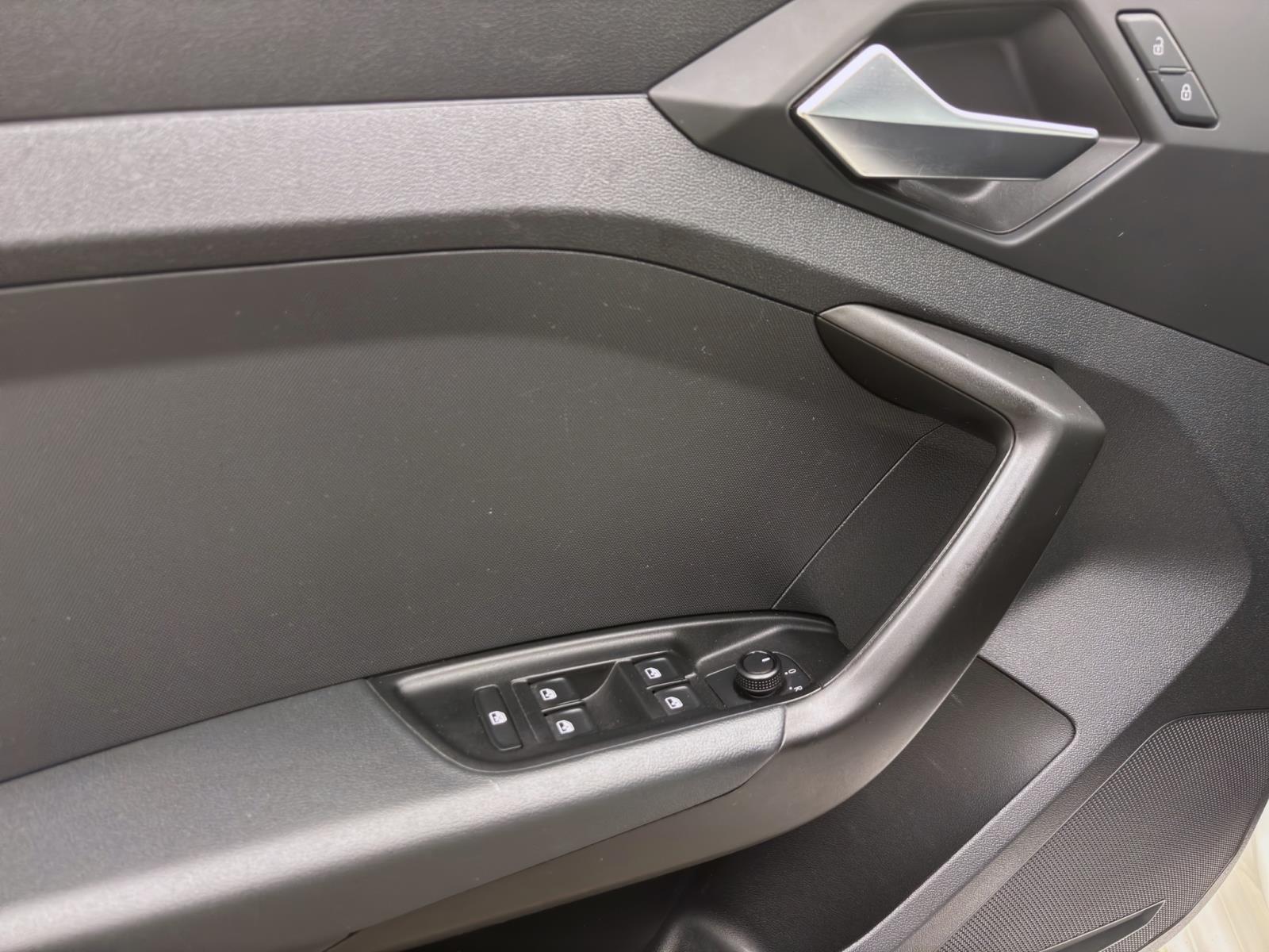 Audi A1 Sportback 25 TFSI PDC VIRTUAL KLIMA SITZHZG DAB+