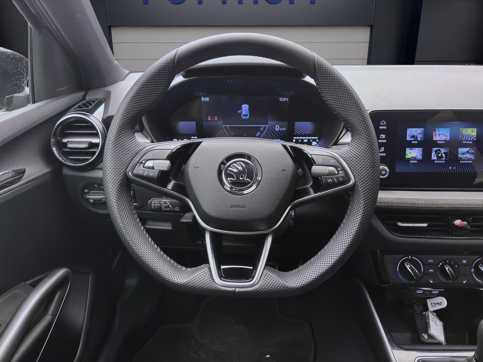 Skoda Fabia 1.0 TSI SELECTION PDC LED KLIMA SITZHZG