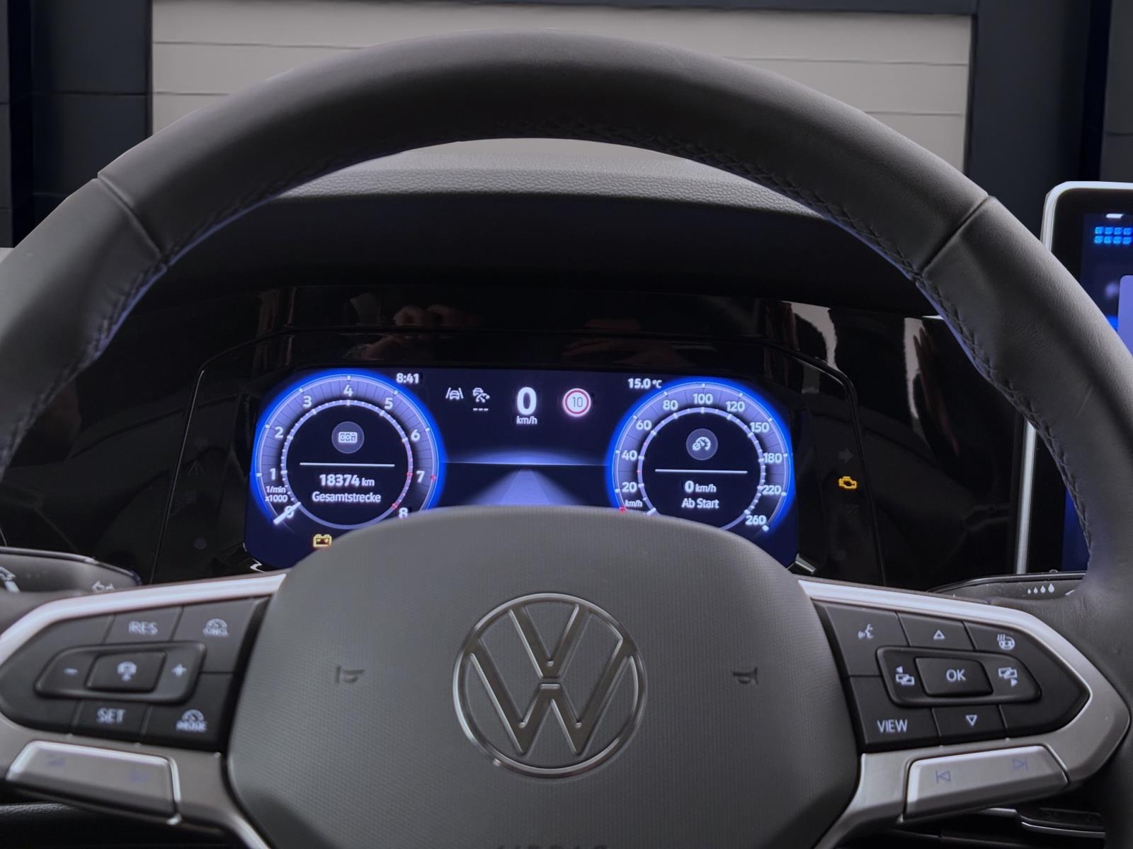 Volkswagen Golf 1.5 TSI GOAL NAVI AHK KLIMA LED
