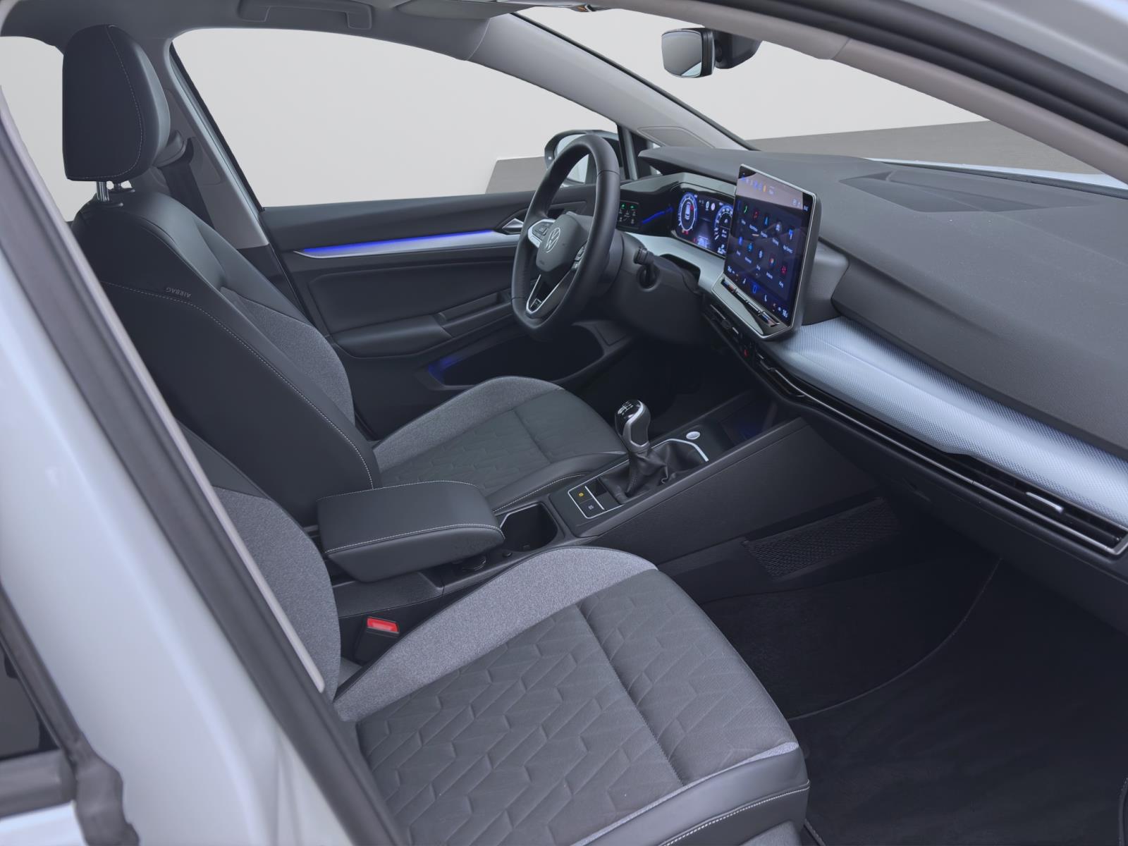Volkswagen Golf 1.5 TSI GOAL NAVI AHK KLIMA LED