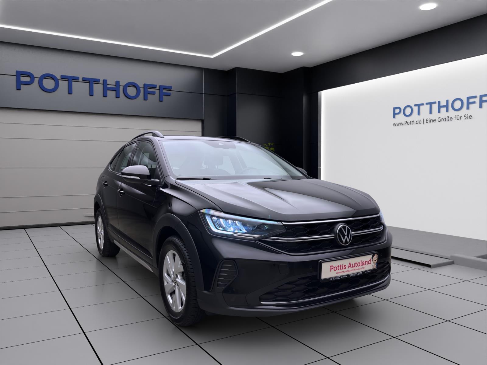 Volkswagen Taigo 1.0 TSI LIFE NAVI KLIMA PDC LED