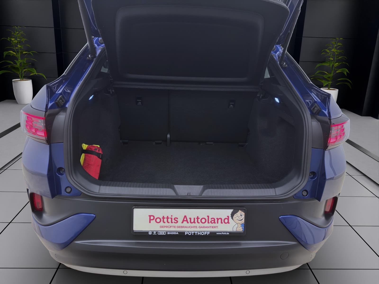 Volkswagen ID.5 PRO AHK NAVI IQ.LIGHT ACC