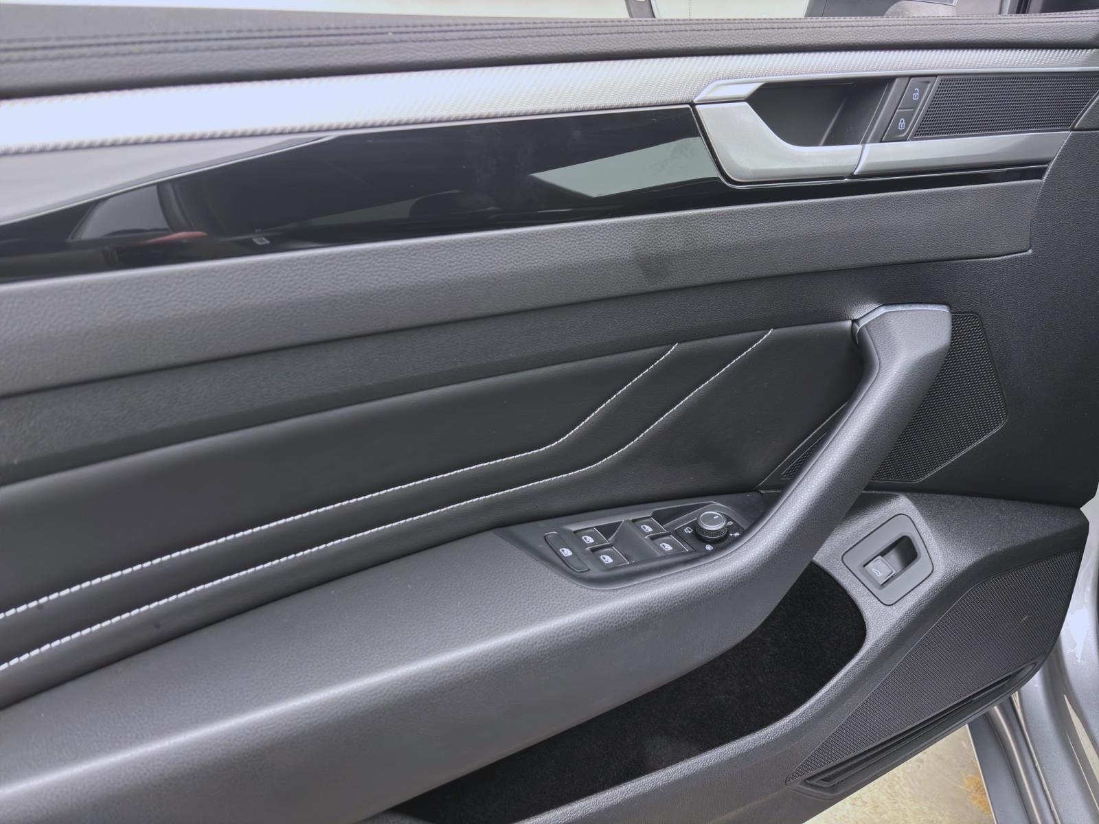 Volkswagen Arteon Shooting Brake 2.0 TSI DSG R-LINE NAVI AHK ACC