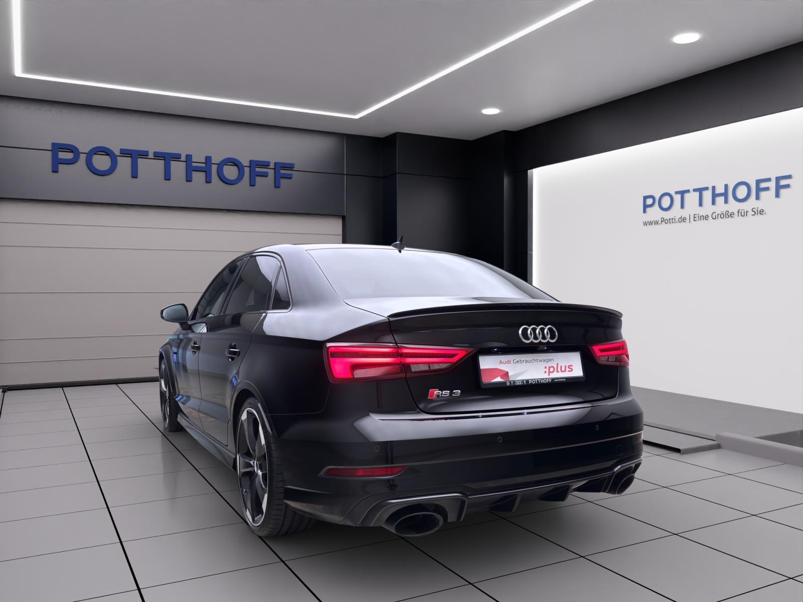 Audi RS3 Limousine ACC MATRIX PANO B&O SPORTAGA