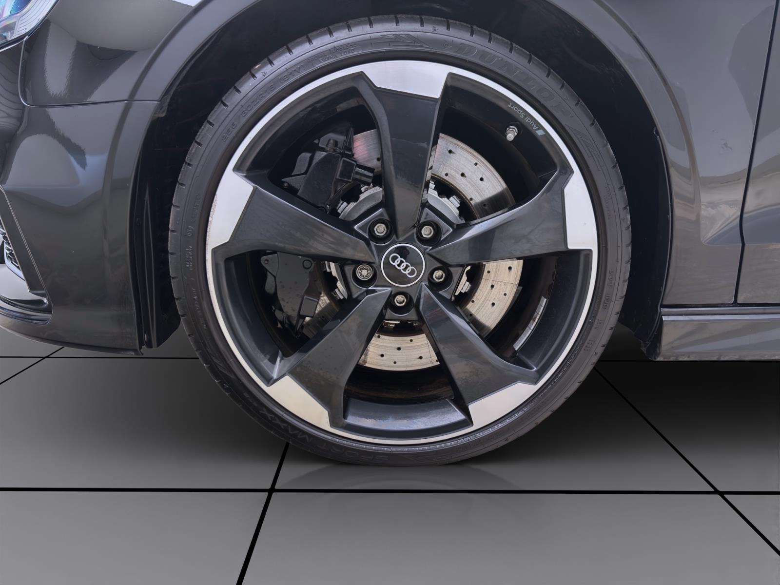 Audi RS3 Limousine ACC MATRIX PANO B&O SPORTAGA
