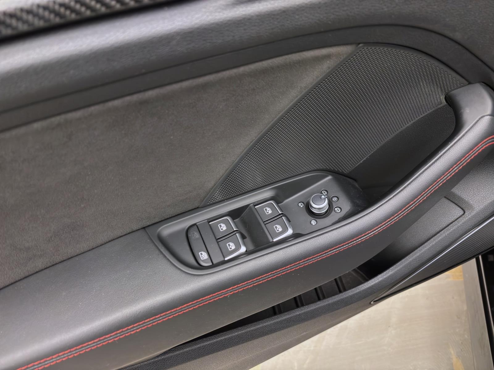 Audi RS3 Limousine ACC MATRIX PANO B&O SPORTAGA