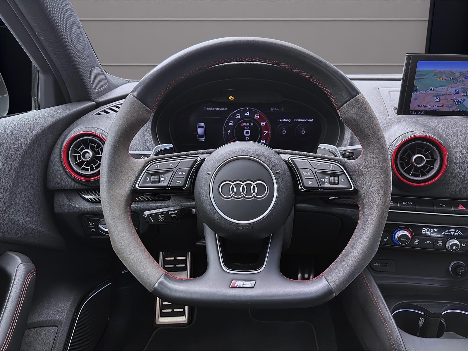 Audi RS3 Limousine ACC MATRIX PANO B&O SPORTAGA