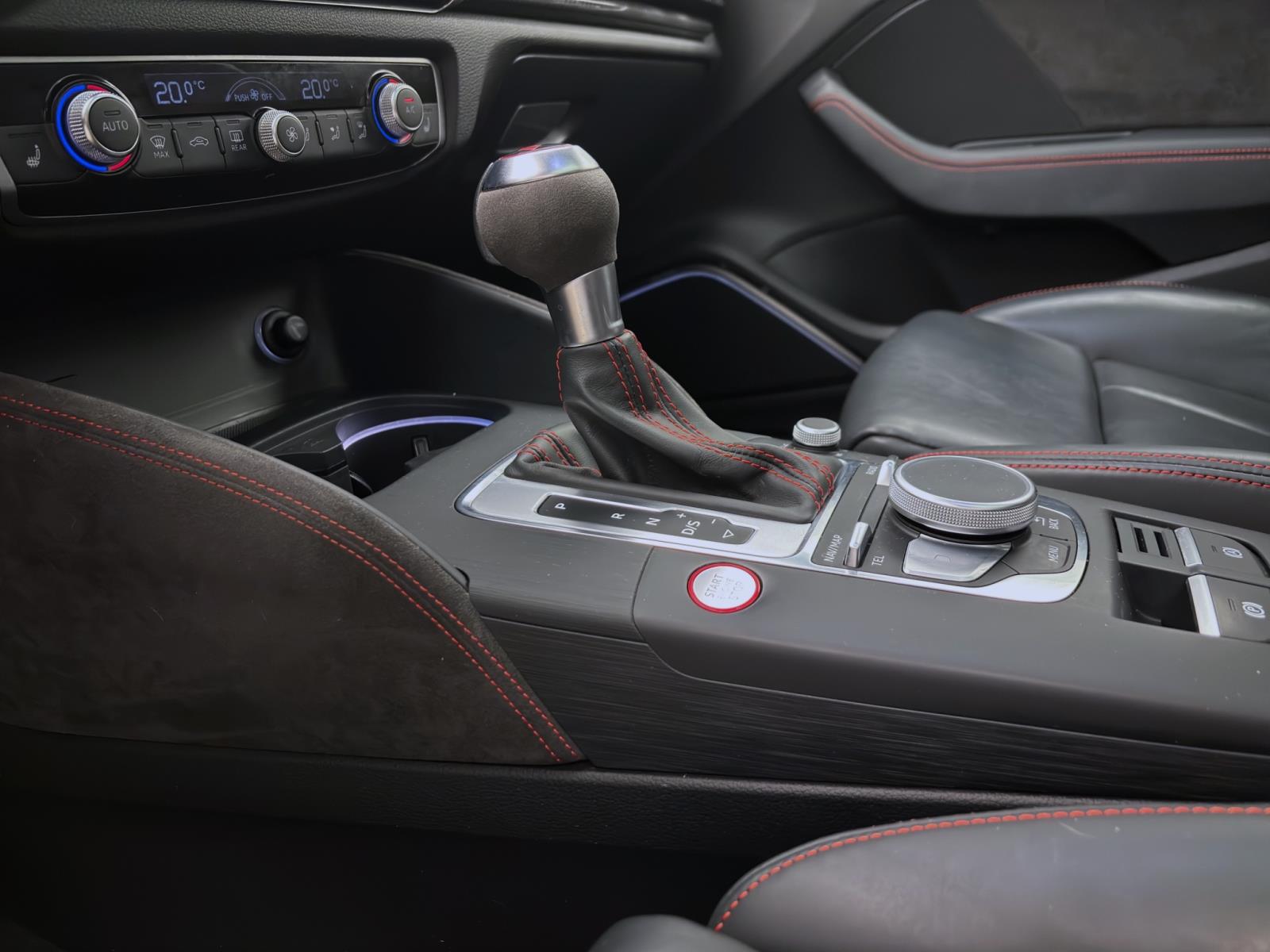 Audi RS3 Limousine ACC MATRIX PANO B&O SPORTAGA