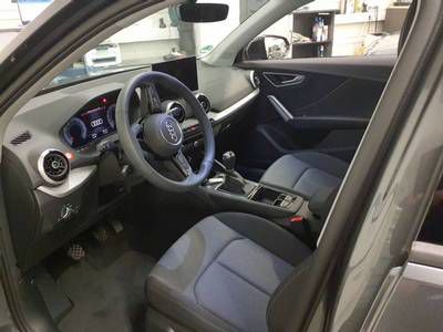 Audi Q2 30 TFSI S LINE AHK NAVI KAMERA MATRIX