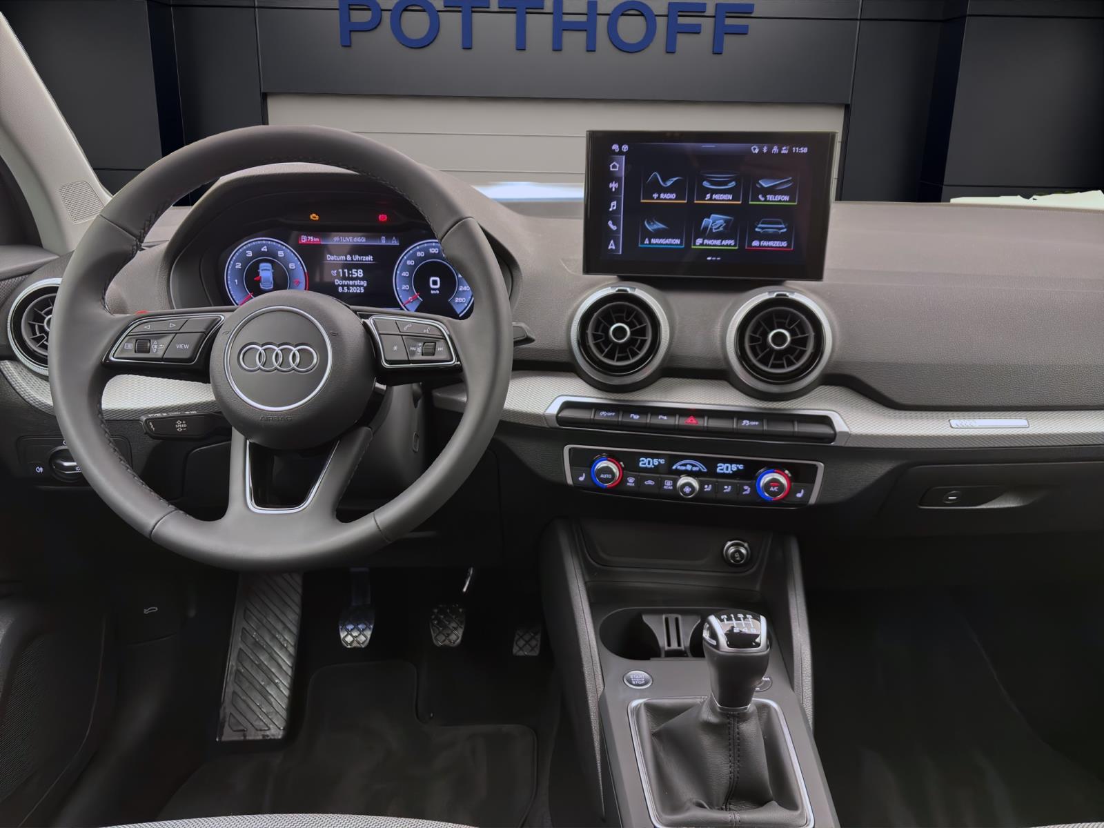 Audi Q2 30 TFSI S LINE AHK NAVI KAMERA MATRIX