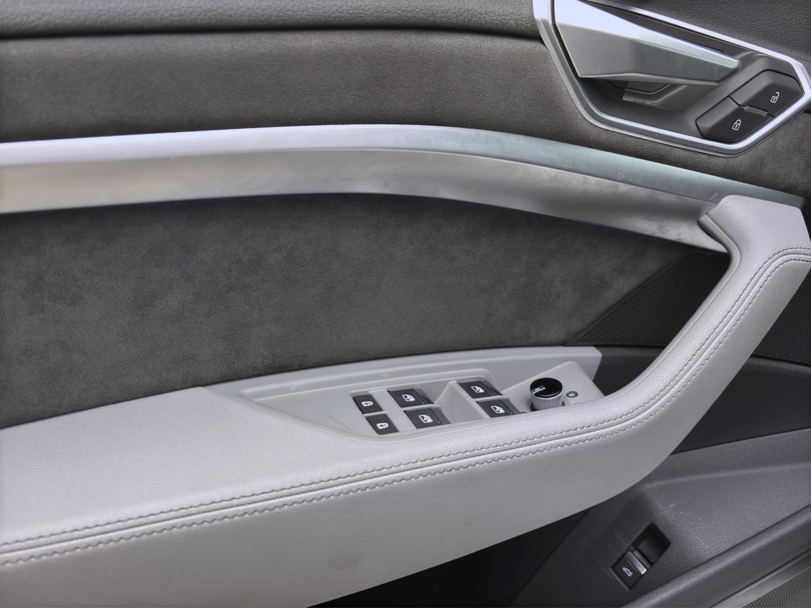 Audi e-tron Sportback 55 Q S-LINE AHK NAVI+ HuD KAMERA