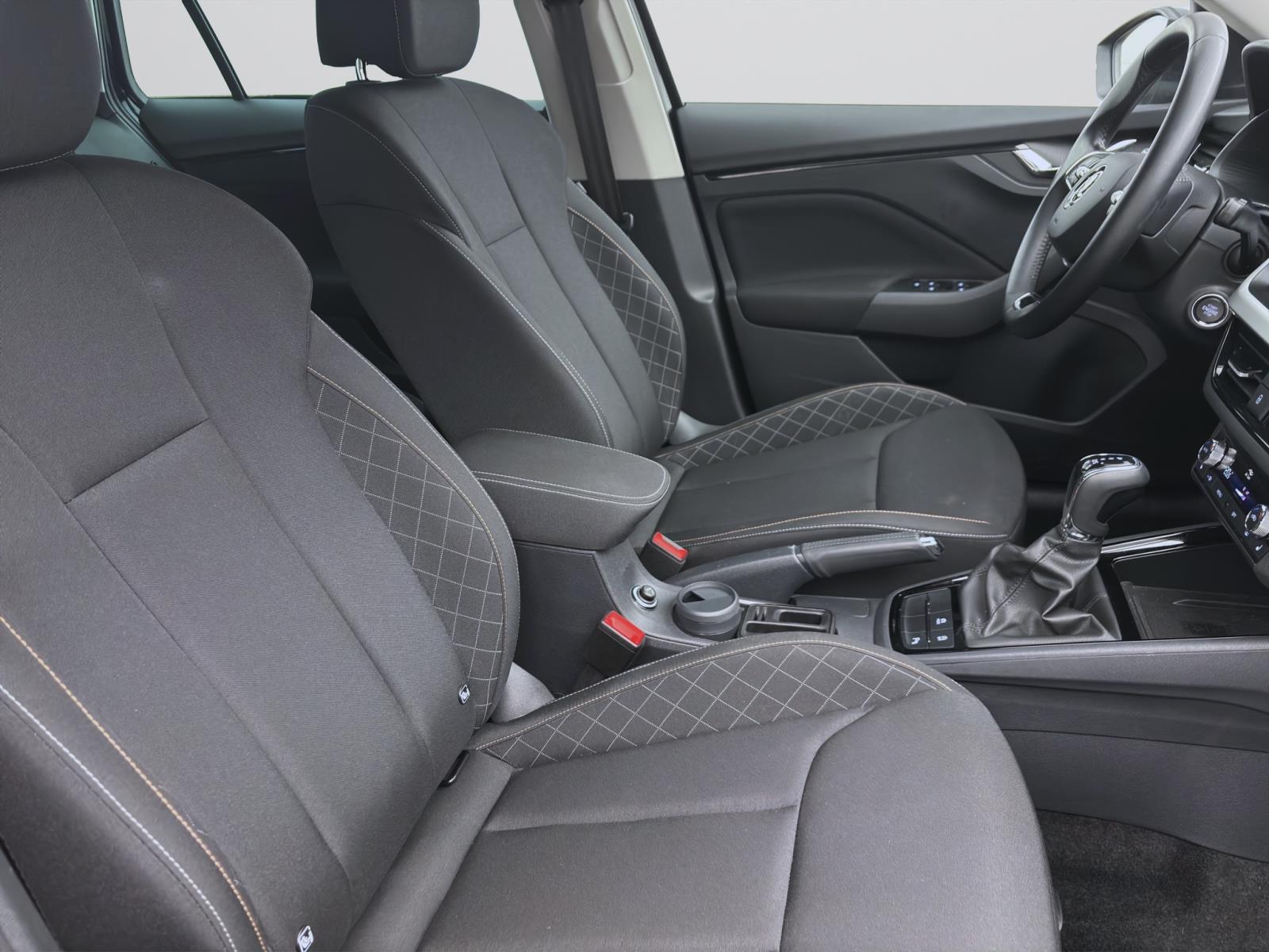 Skoda Kamiq 1.0 TSI DSG AMBITION KAMERA NAVI LED KLIMA